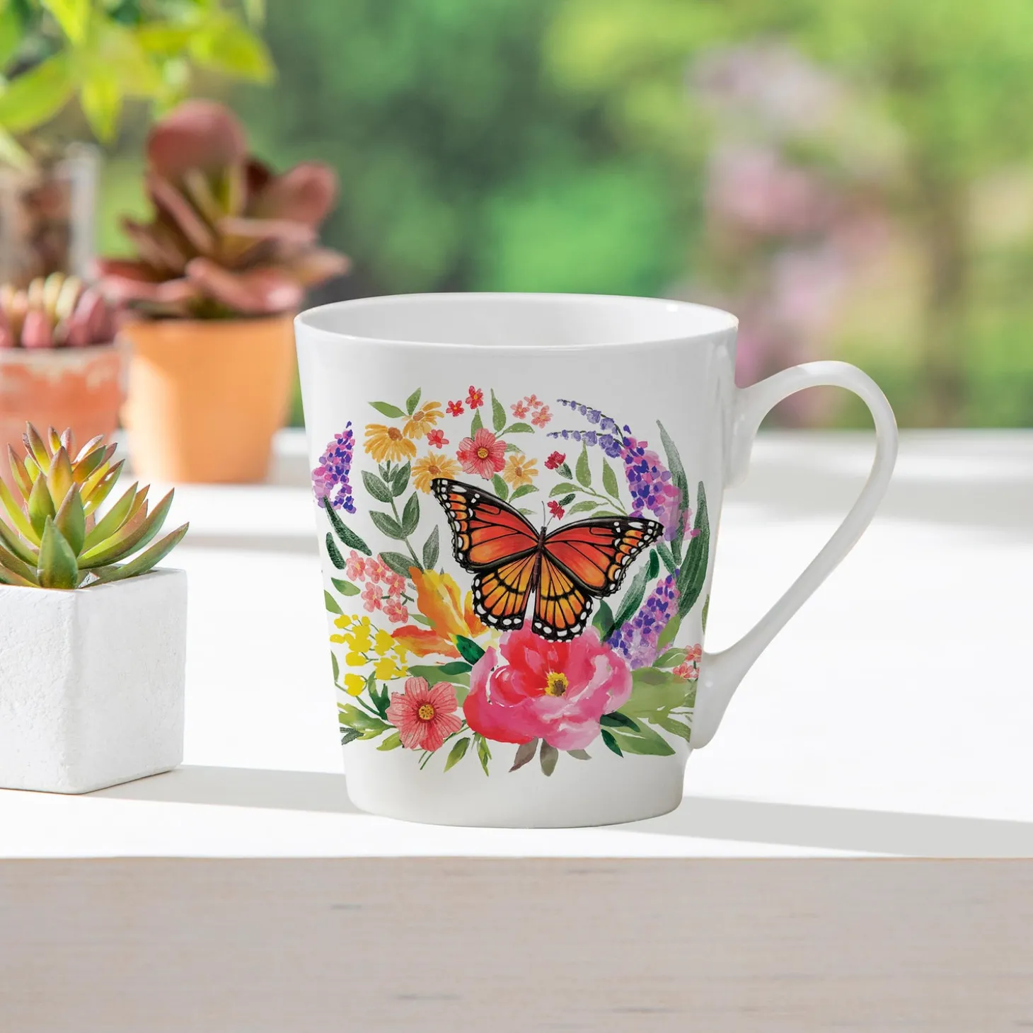 Coffee & Tea Cups>Plow & Hearth Butterfly Vignette Ceramic Flare Cup, 12oz, Gift Box