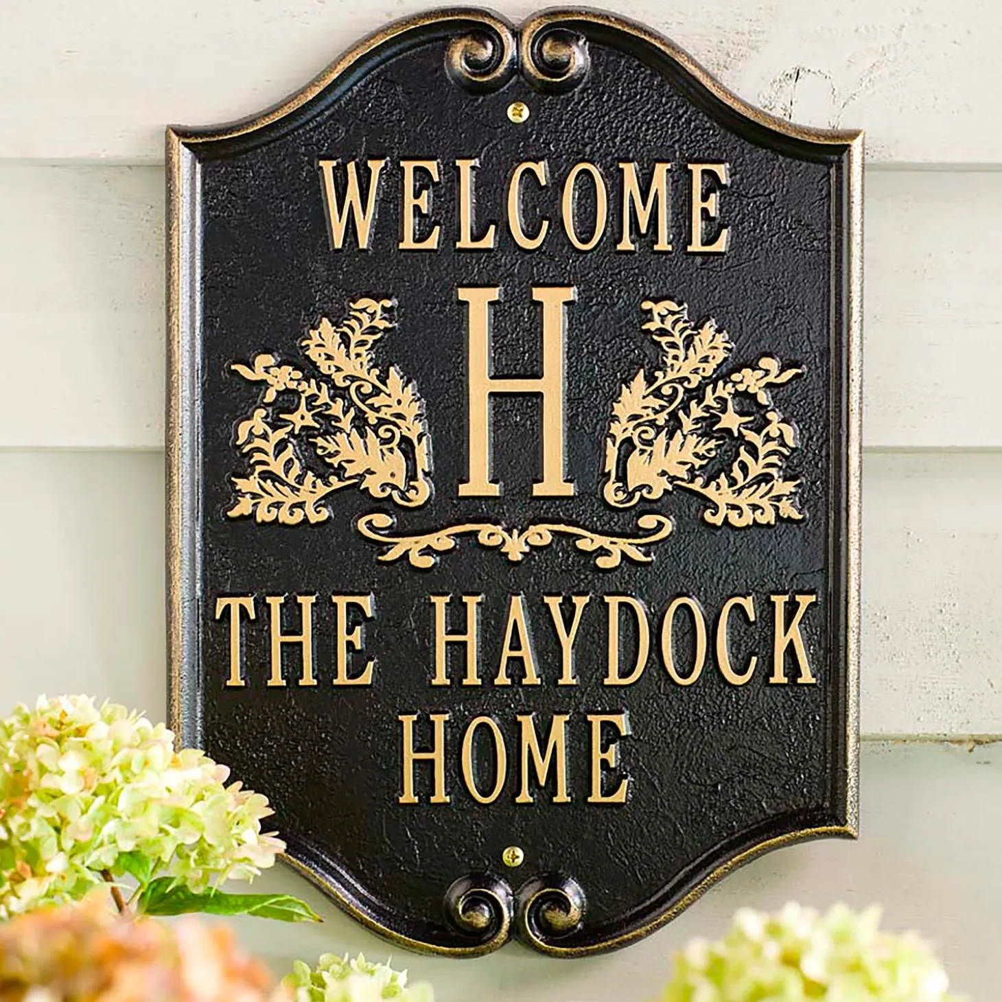 Address Signs & Wall Plaques>Plow & Hearth Cast Aluminum Monogram Welcome Plaque With Monogram