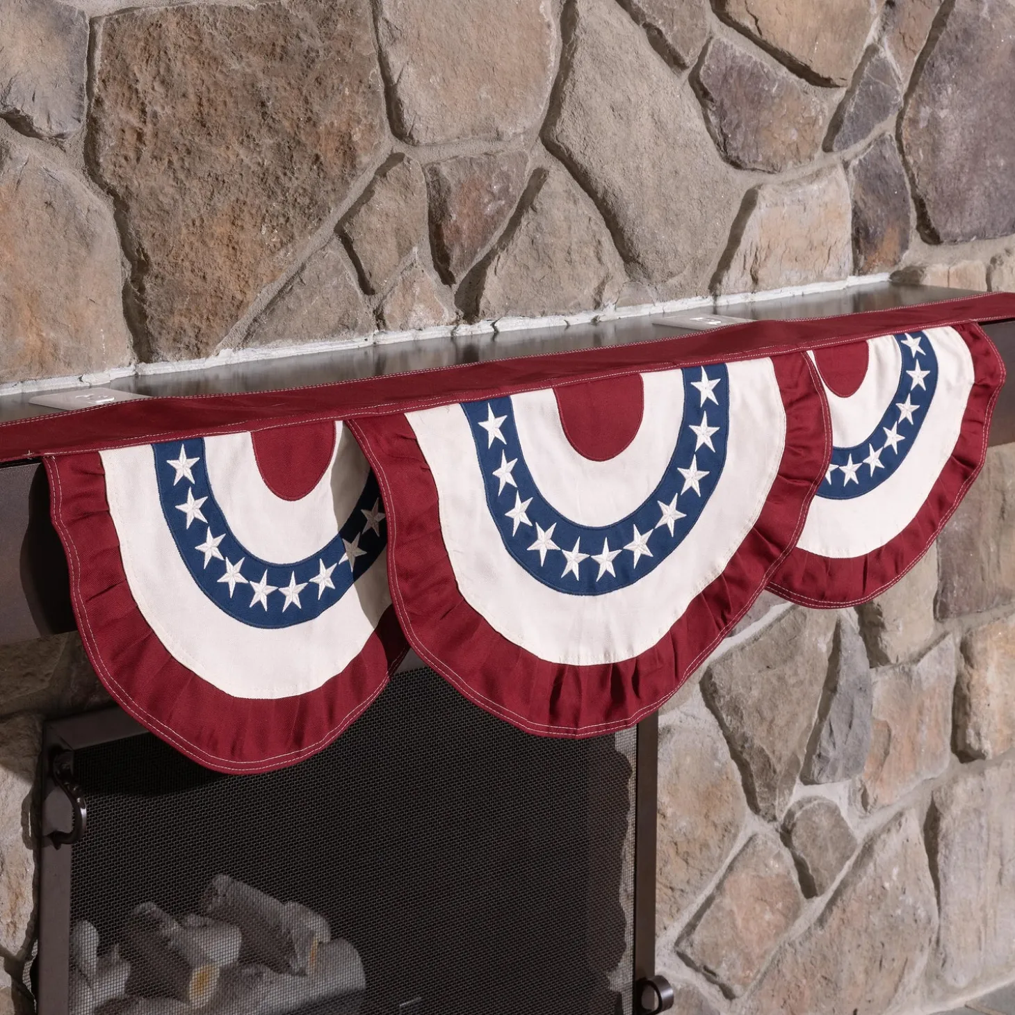 Bunting & Banners>Plow & Hearth Classic American Flag Fireplace Mantel Bunting