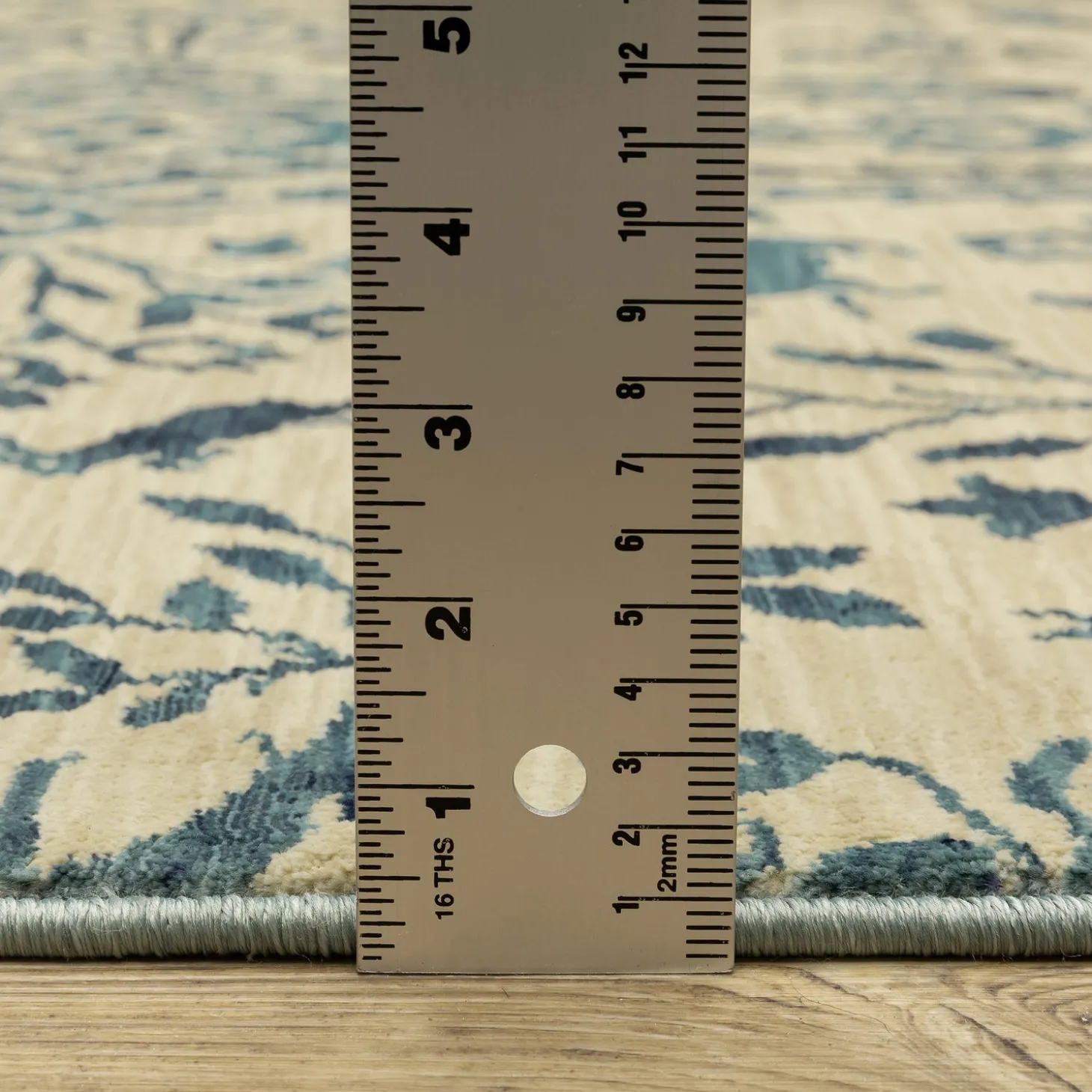 Area Rugs>Plow & Hearth Clover Hill Porcelain Polypropylene Rug, 2'3" x 7'6" Runner Blue/Ivory