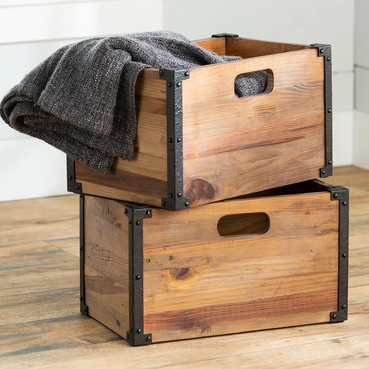 Chests & Storage Cabinets | Canisters & Storage>Plow & Hearth Deep Creek Rustic Wood Storage Crates, Set of 2