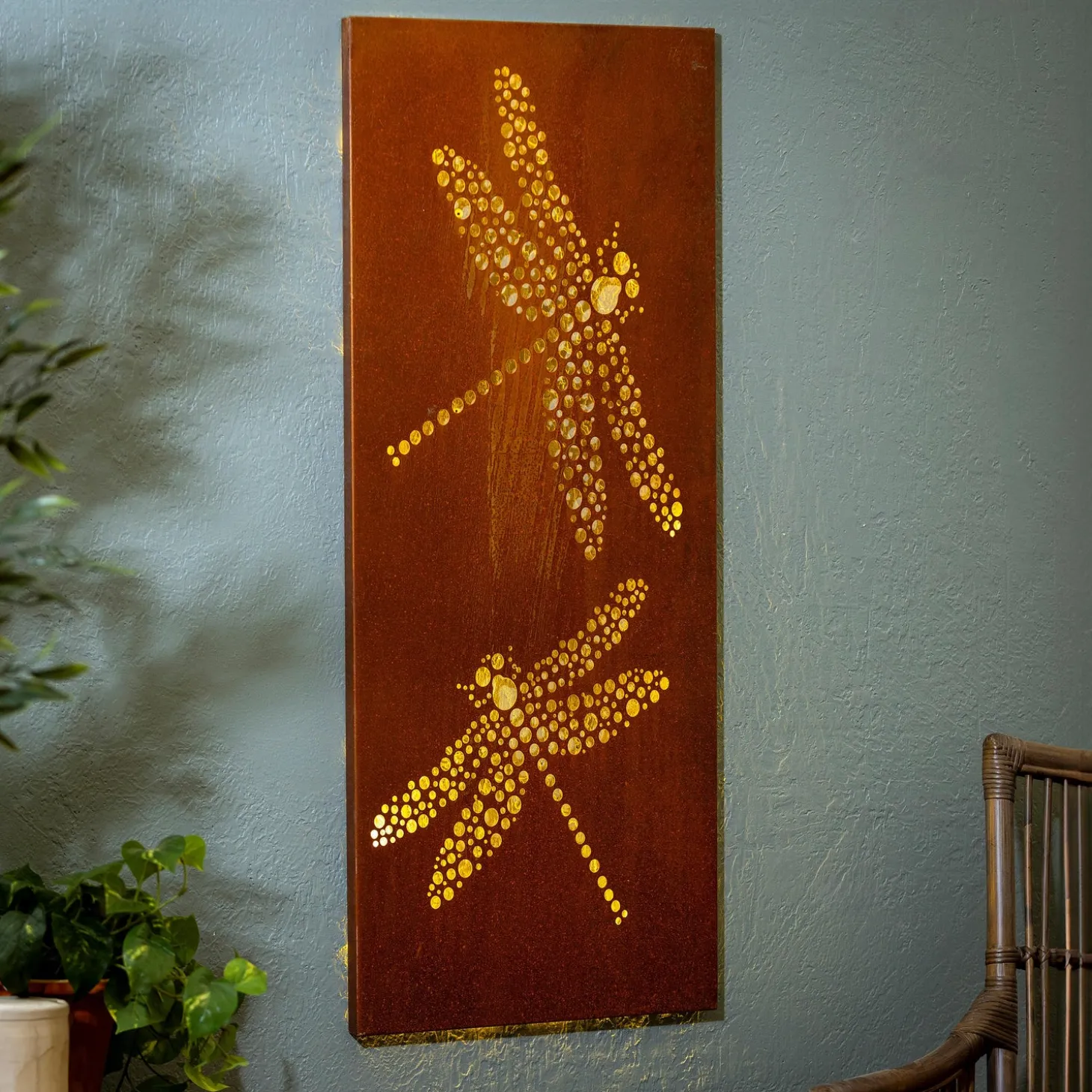 Wall Art>Plow & Hearth Dragonfly LED Laser Cut Metal Wall Décor, 15" L x 40" H