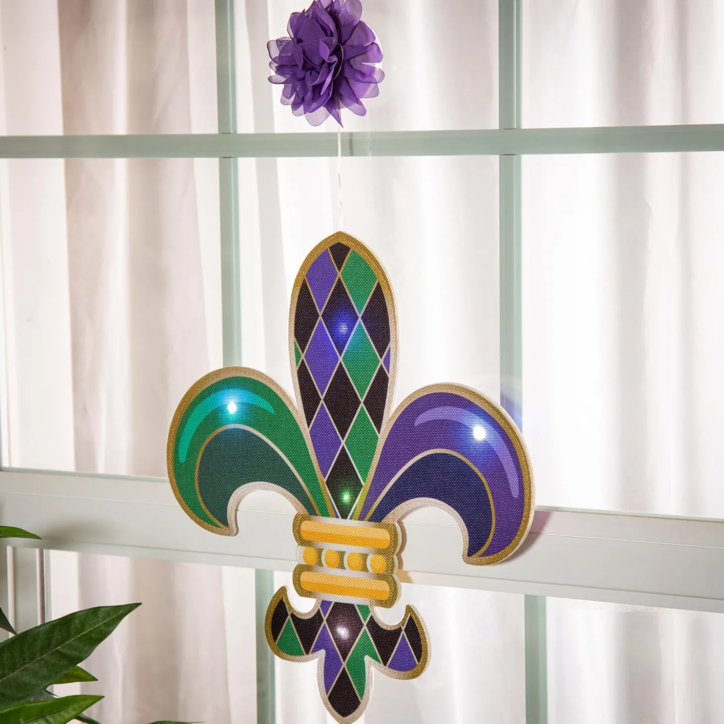 Fabric Door Hangers>Plow & Hearth Fleur de Lis LED Window Décor