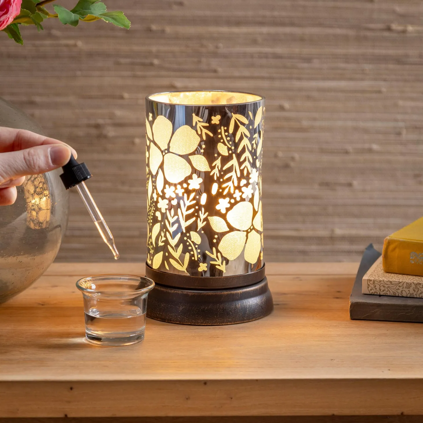 Decorative Accents | Candles & Lanterns>Plow & Hearth Floral Aromatherapy Oil Warmer, 7"H