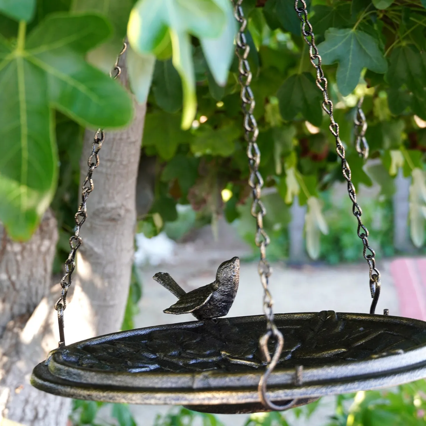 Birdbaths>Plow & Hearth Floral Cobblestone Motif Hanging Metal Birdbath