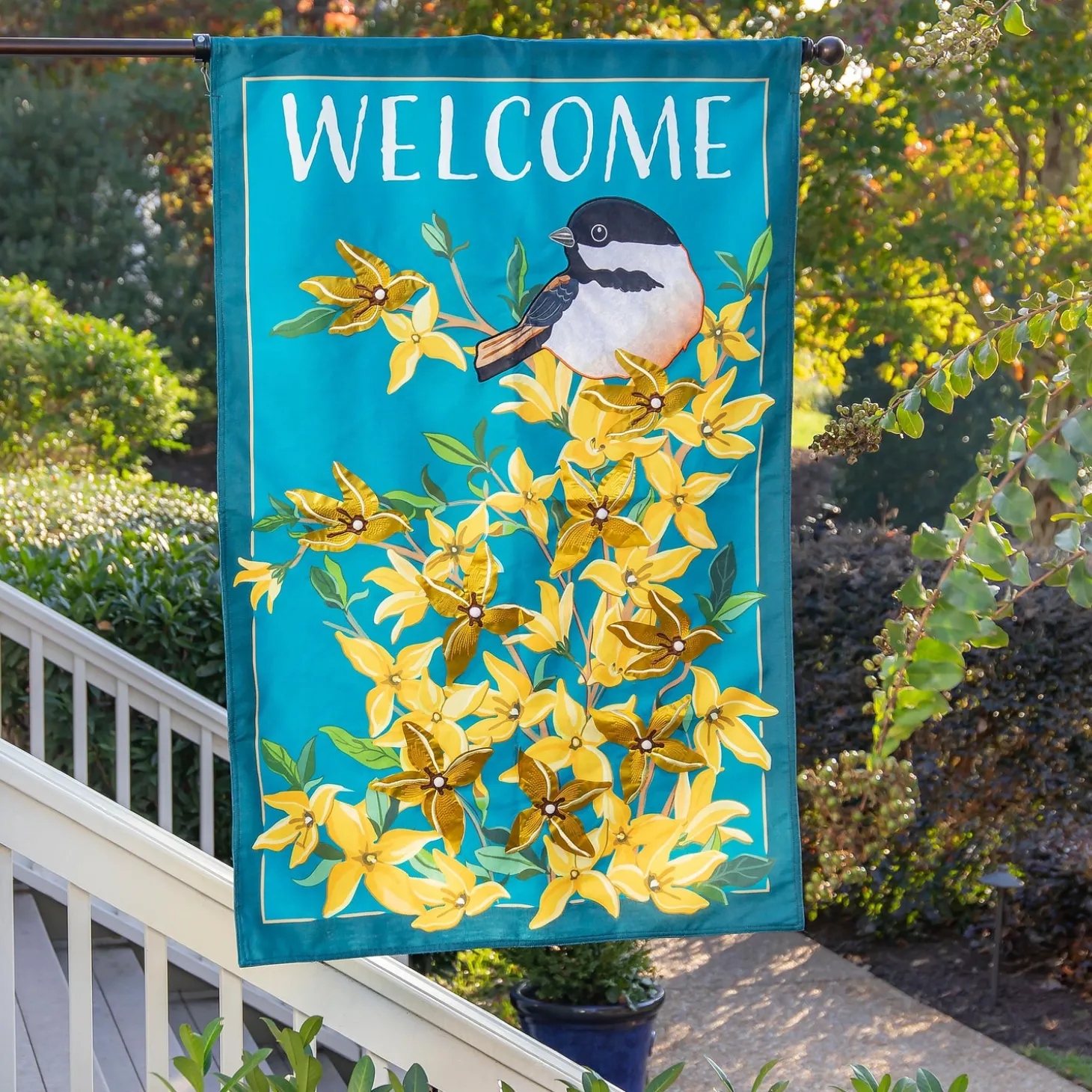 House & Estate Flags>Plow & Hearth Forsythia and Chickadee Welcome Estate Flag