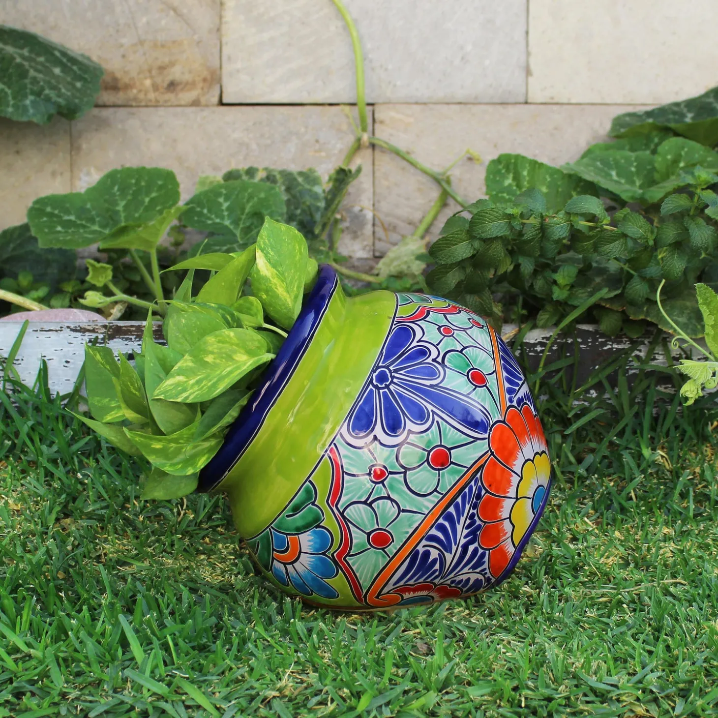 Planters & Plant Stands>Plow & Hearth Green Talavera Tilted Chata Planter, Extra Large