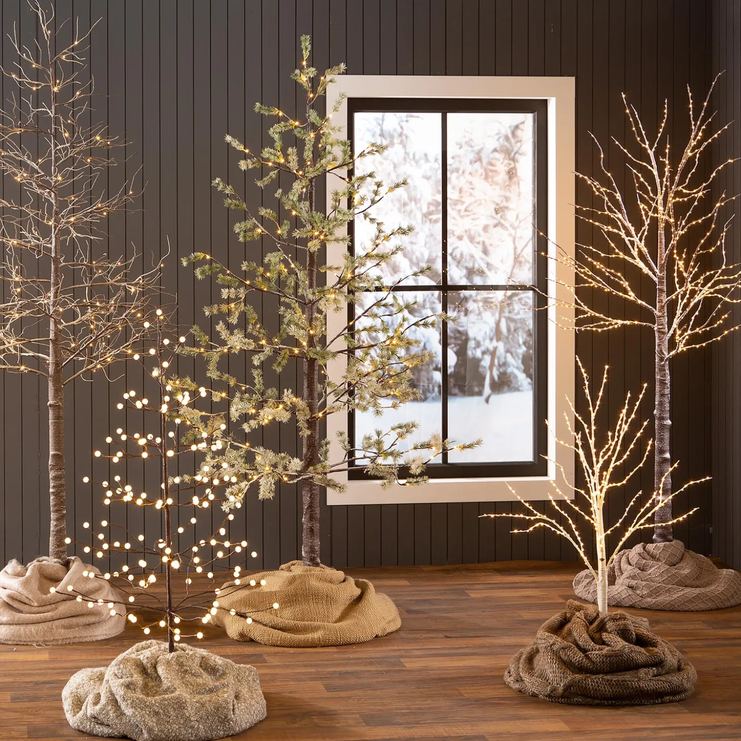 Lighted Trees & Garlands>Plow & Hearth 6'H Indoor/Outdoor Gold Metallic Tree with 240 Warm White Lights