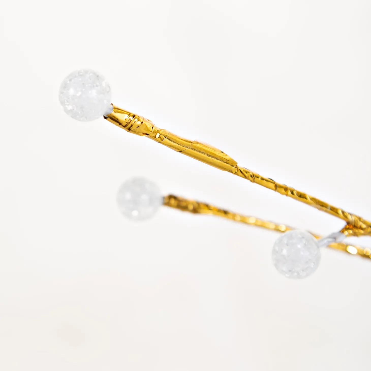 Lighted Trees & Garlands>Plow & Hearth 6'H Indoor/Outdoor Gold Metallic Tree with 240 Warm White Lights