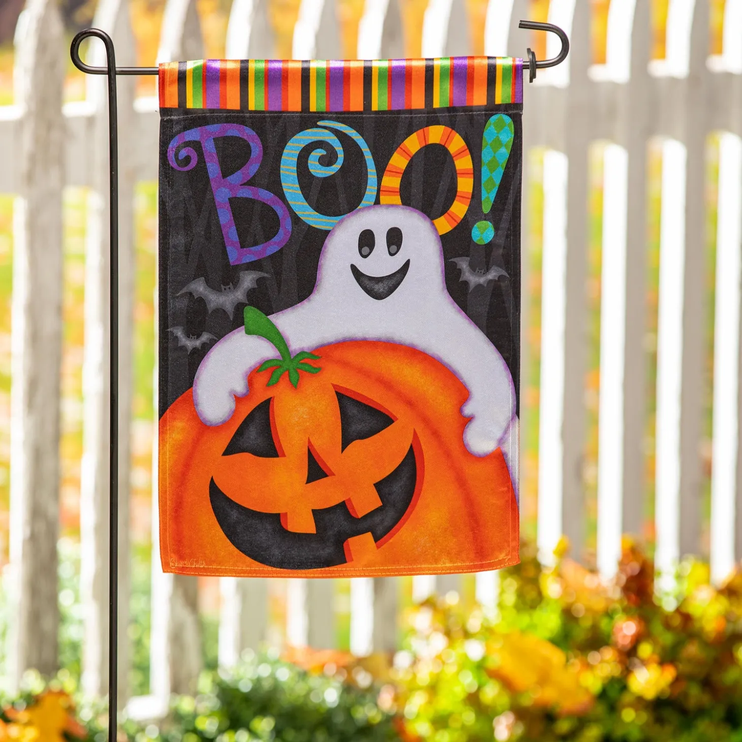 Garden Flags>Plow & Hearth Halloween Friends Lustre Garden Flag