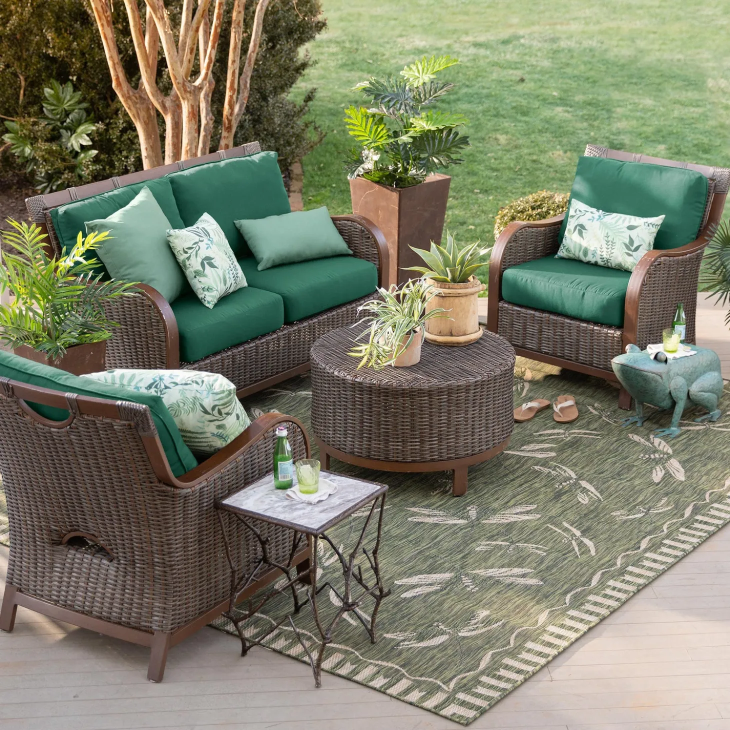 Outdoor Side Tables>Plow & Hearth Handmade Colorful Painted Frog Metal Side Table