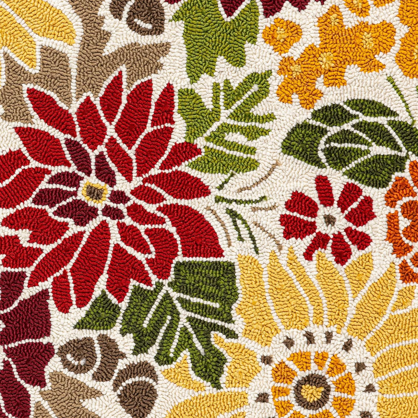 Hooked Rugs>Plow & Hearth Indoor/Outdoor Fall Florals Polypropylene Accent Rug 24"x42"