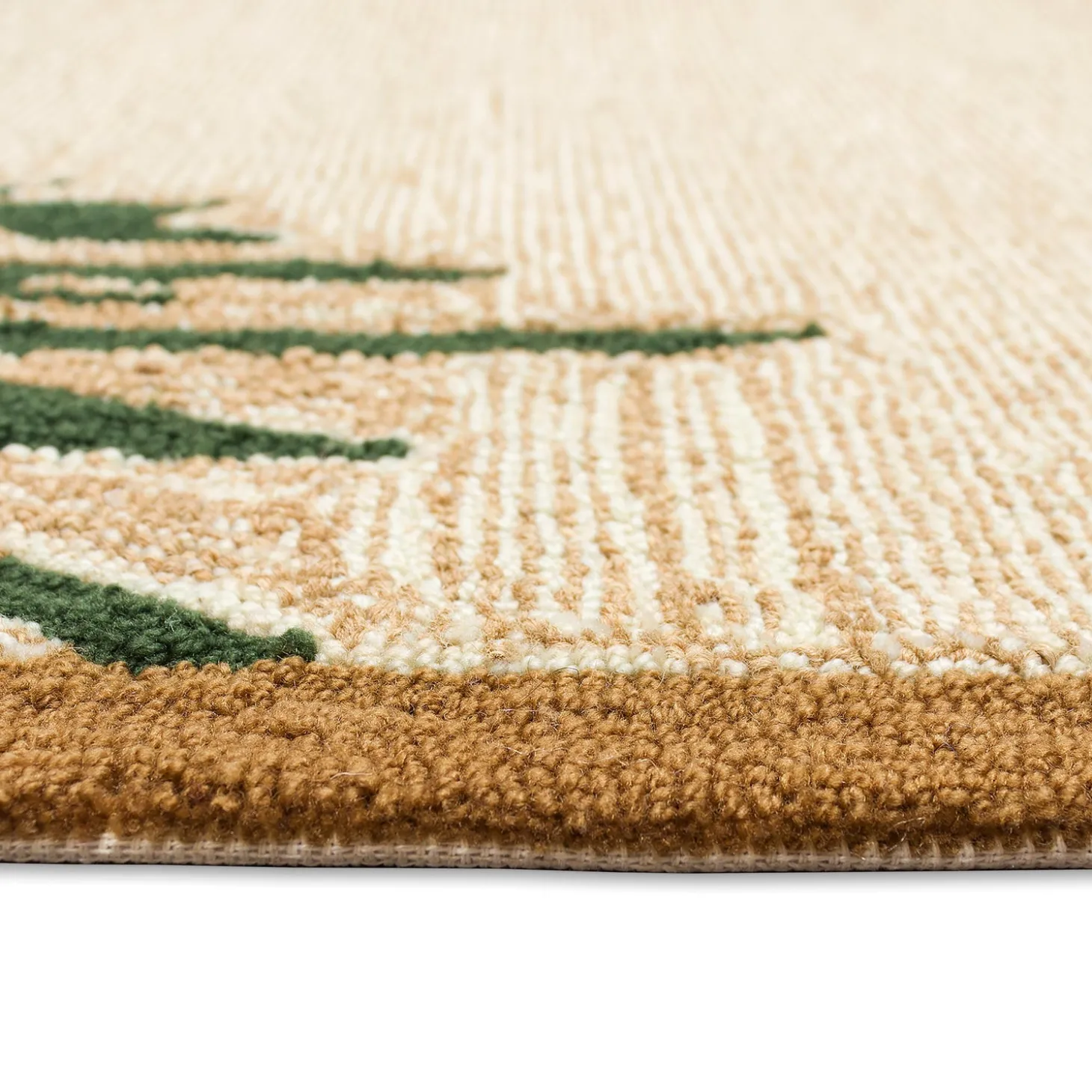Area Rugs>Plow & Hearth Indoor/Outdoor Forest Lake Border Rug, 5' x 7'6" Natural