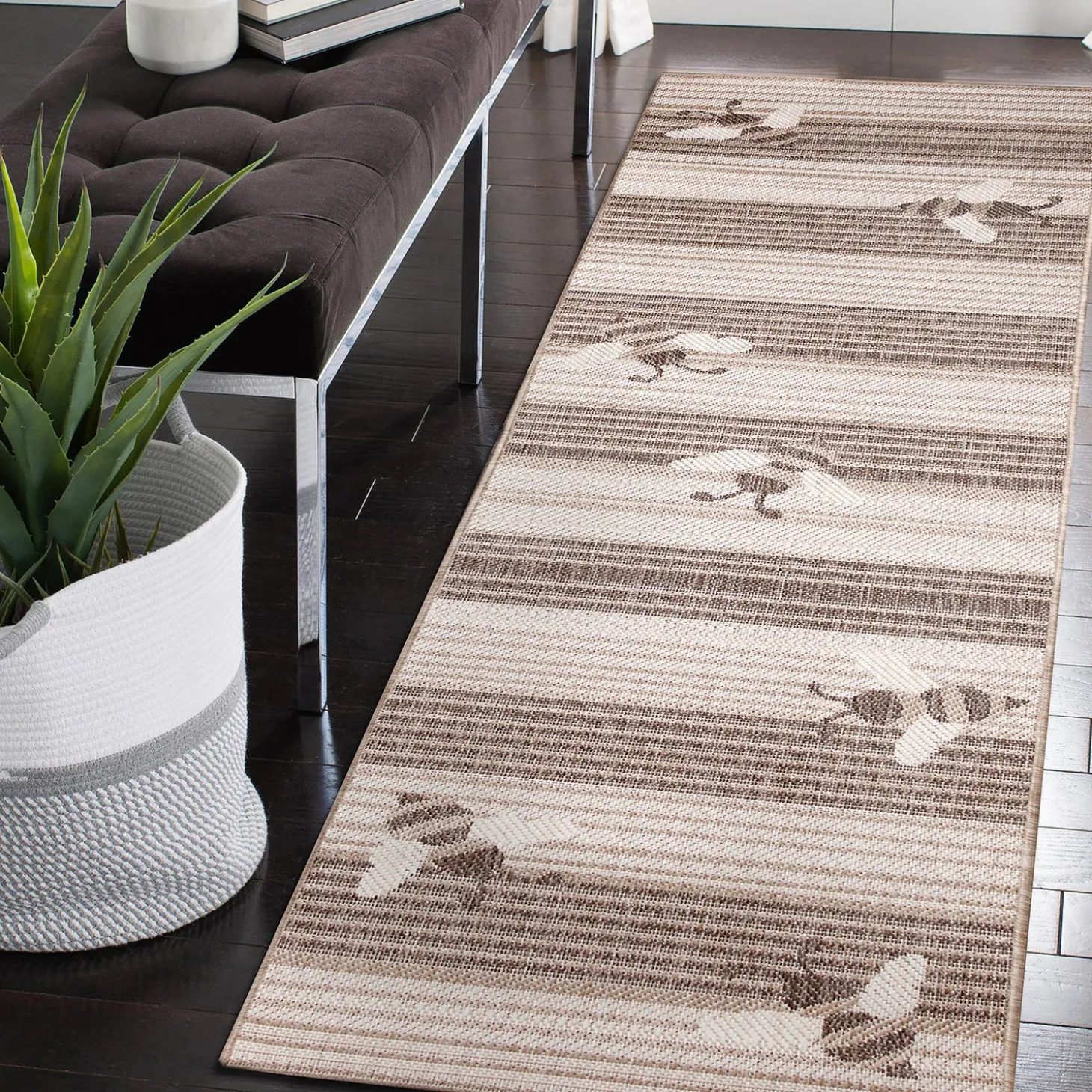 Runners>Plow & Hearth Indoor/Outdoor Honey Bees Rug, 23" x 7'6" Runner Navy