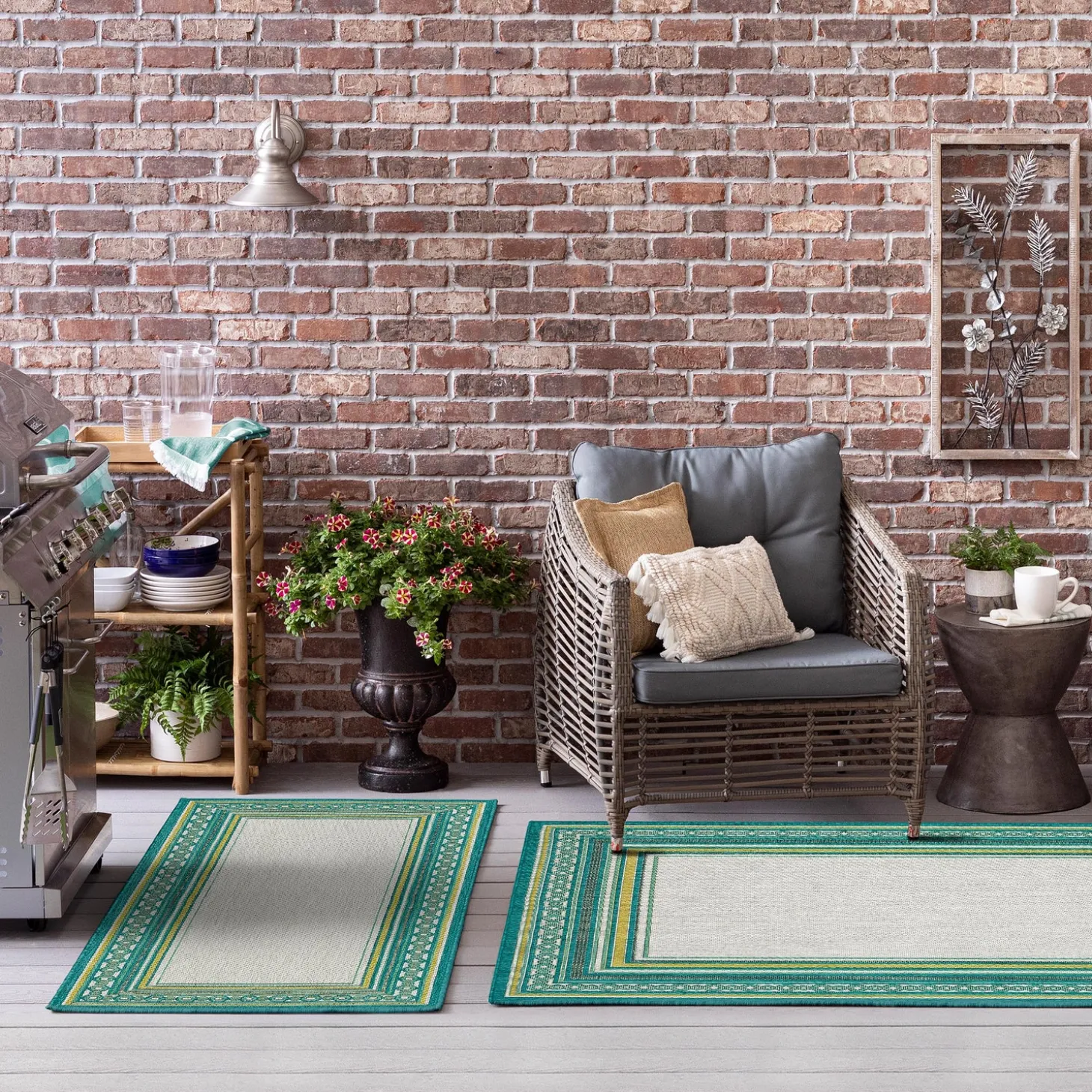 Area Rugs>Plow & Hearth Indoor/Outdoor La Grange Border Polypropylene Rug, 4' x 5'6"