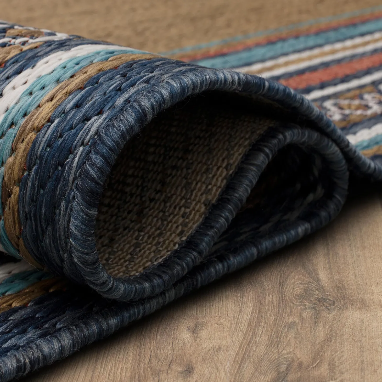 Area Rugs>Plow & Hearth Indoor/Outdoor La Grange Border Polypropylene Rug, 4' x 5'6"