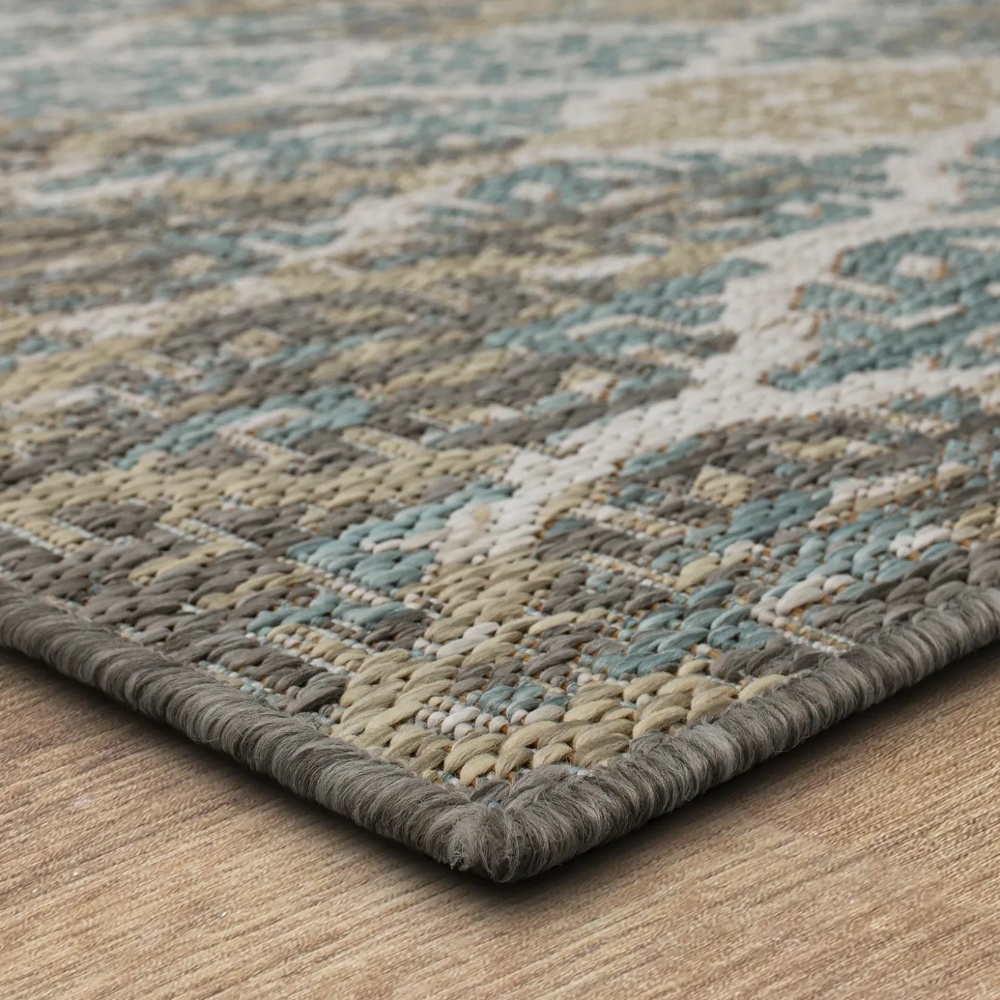 Area Rugs>Plow & Hearth Indoor/Outdoor La Grange Ikat Polypropylene Rug, 4' x 5'6"