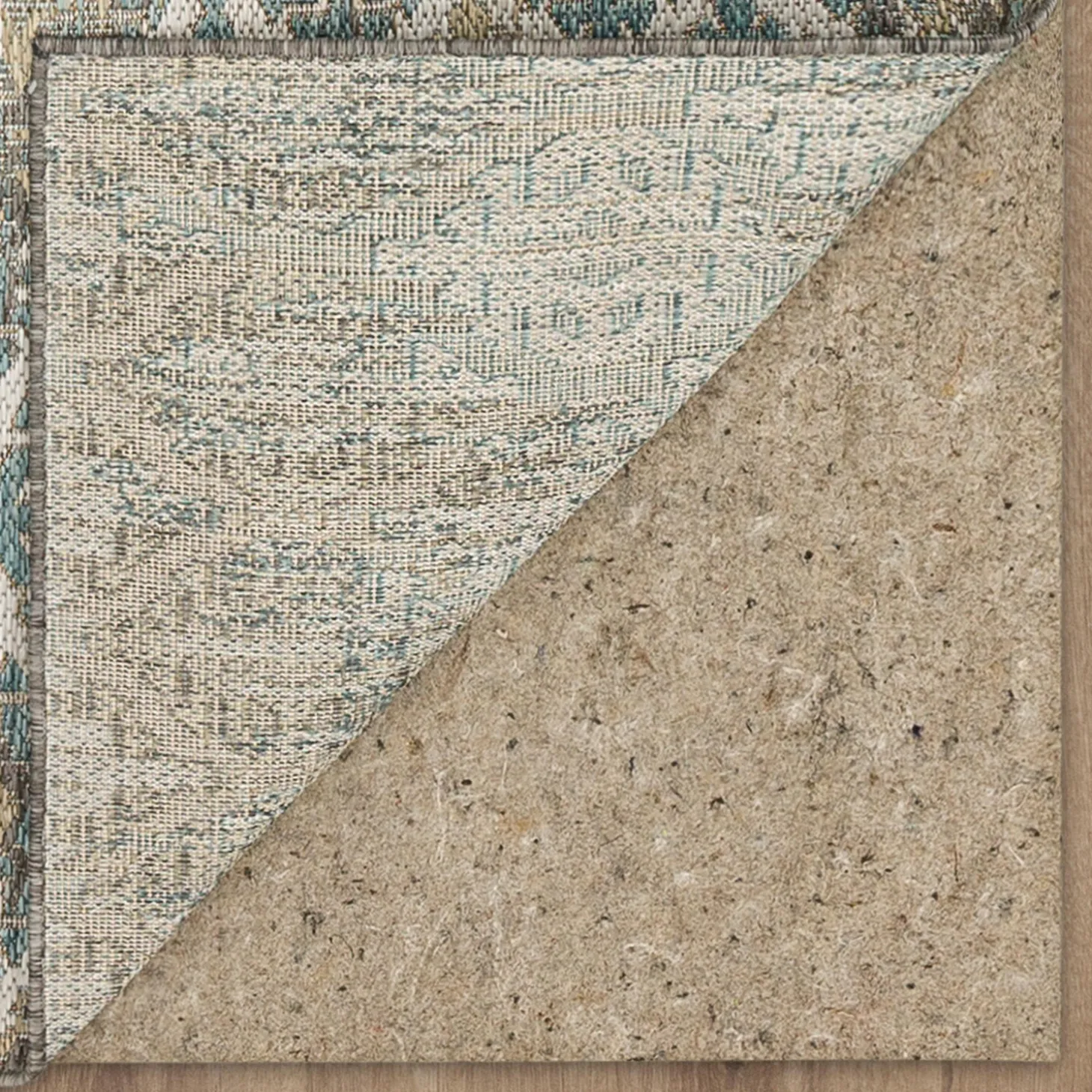 Area Rugs>Plow & Hearth Indoor/Outdoor La Grange Ikat Polypropylene Rug, 4' x 5'6"
