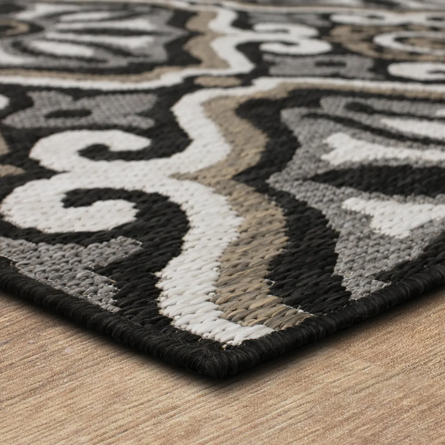 Area Rugs>Plow & Hearth Indoor/Outdoor La Grange Tile Polypropylene Rug, 4' x 5'6"