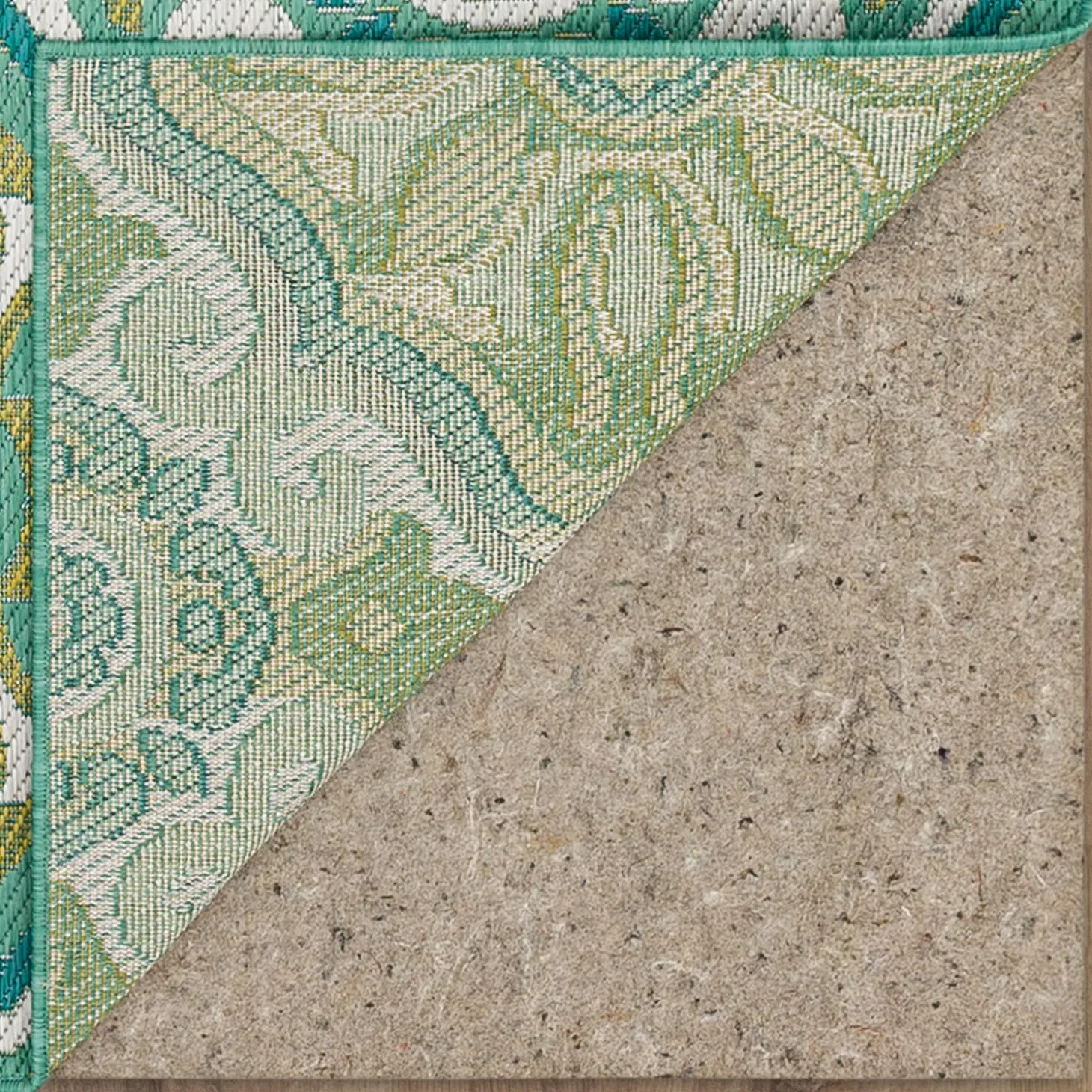 Area Rugs>Plow & Hearth Indoor/Outdoor La Grange Tile Polypropylene Rug, 4' x 5'6"