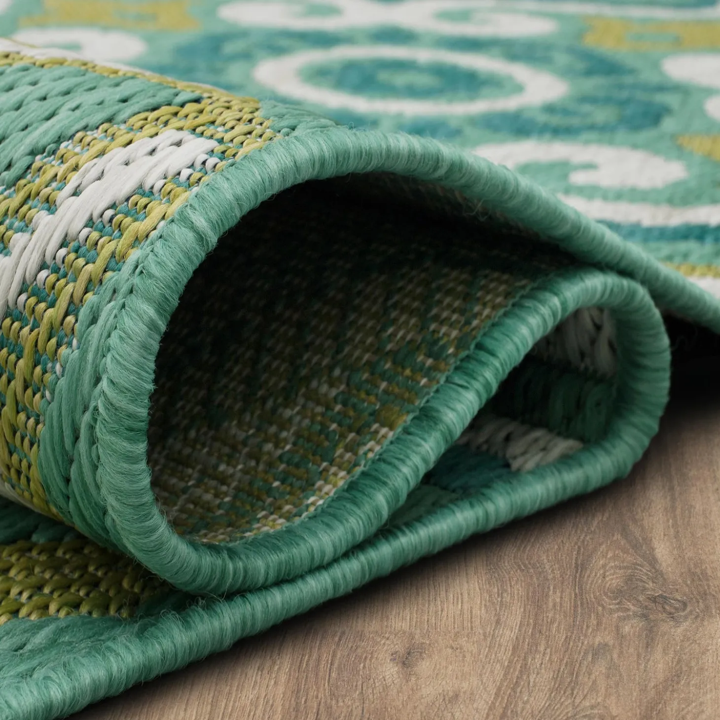 Area Rugs>Plow & Hearth Indoor/Outdoor La Grange Tile Polypropylene Rug, 4' x 5'6"