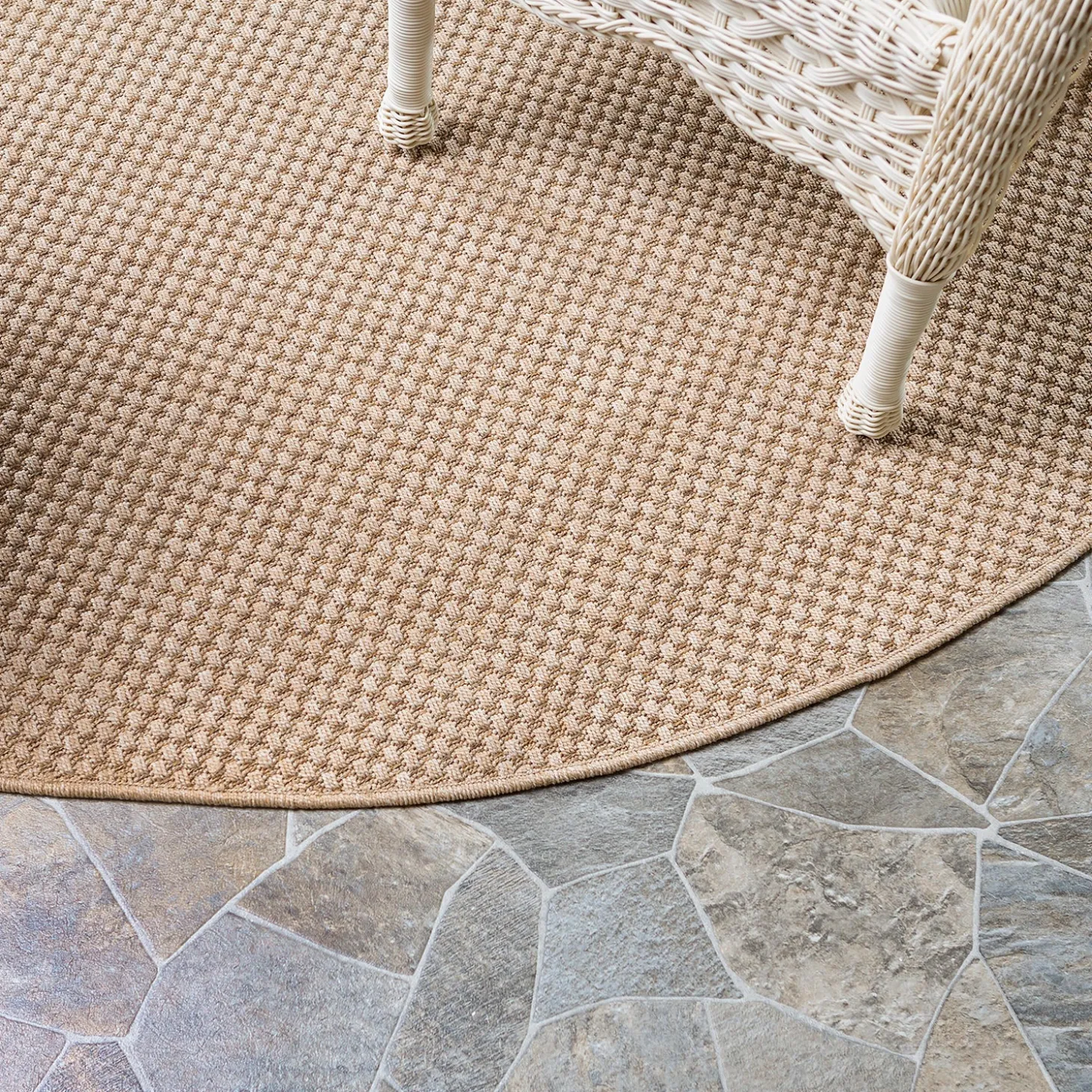 Area Rugs>Plow & Hearth Indoor/Outdoor Laurel Rug, 7'10" Round