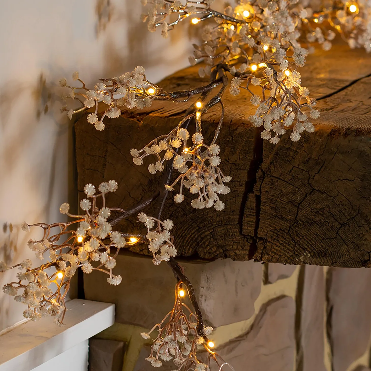 Faux Flowers & Plants | Lighted Trees & Garlands>Plow & Hearth Indoor/Outdoor Lighted Baby's Breath Garland with Timer