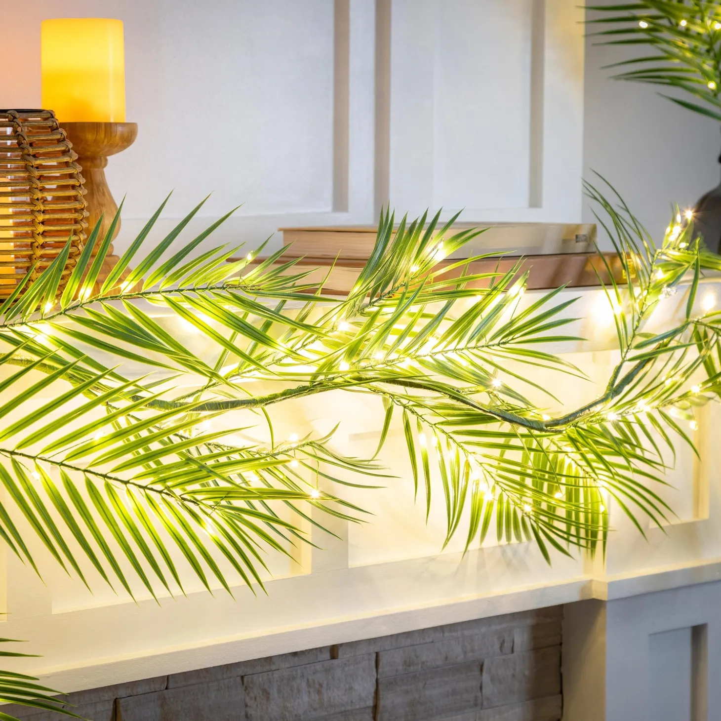 Faux Flowers & Plants | Lighted Trees & Garlands>Plow & Hearth Indoor/Outdoor Micro LED Lighted Palm Garland