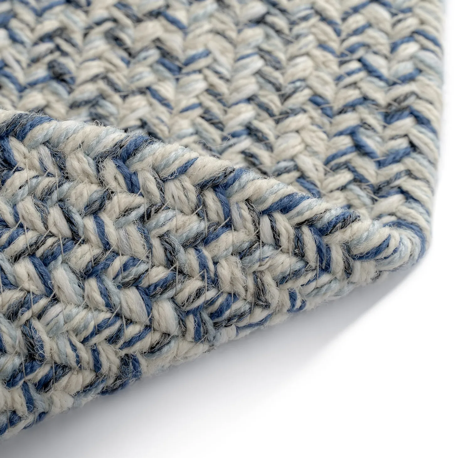Area Rugs>Plow & Hearth Indoor/Outdoor Oval Pine Creek Braided Polypropylene Rug, 3' x 5'