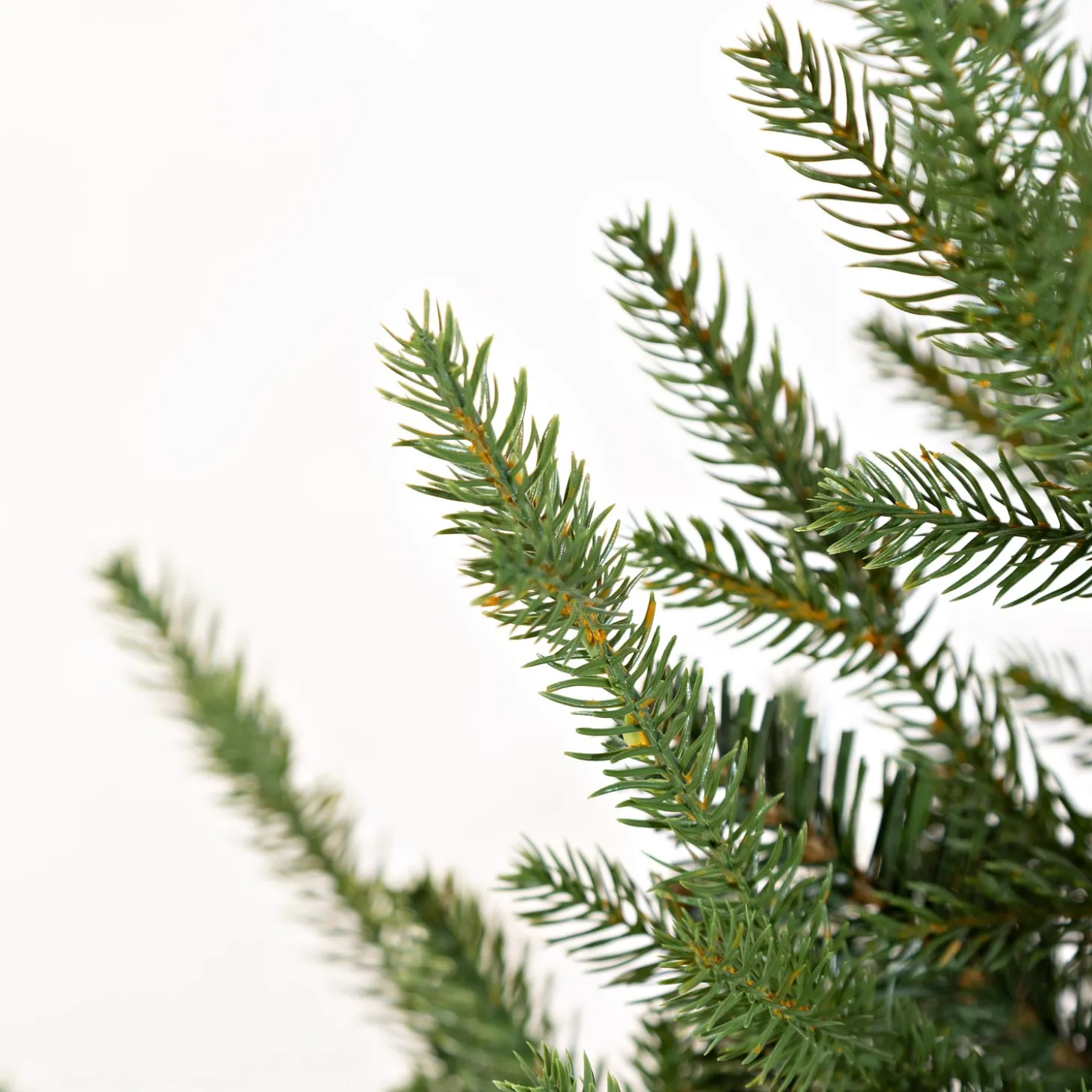 Lighted Trees & Garlands>Plow & Hearth Indoor/Outdoor Roanoke Spruce Potted Tree with Warm White LEDs