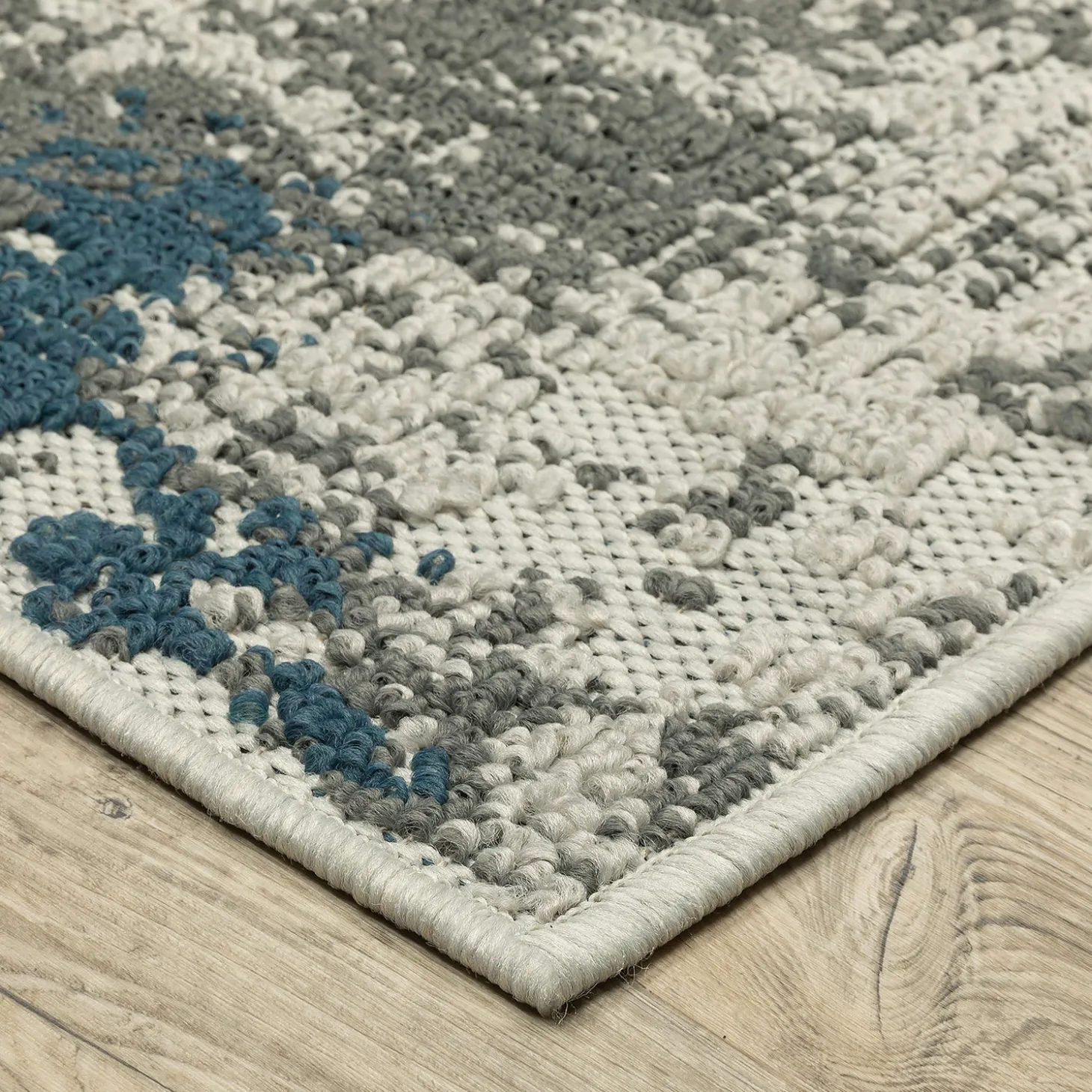 Area Rugs>Plow & Hearth Indoor/Outdoor York Modern Polypropylene Rug, 6'7" x 9'2" Beige