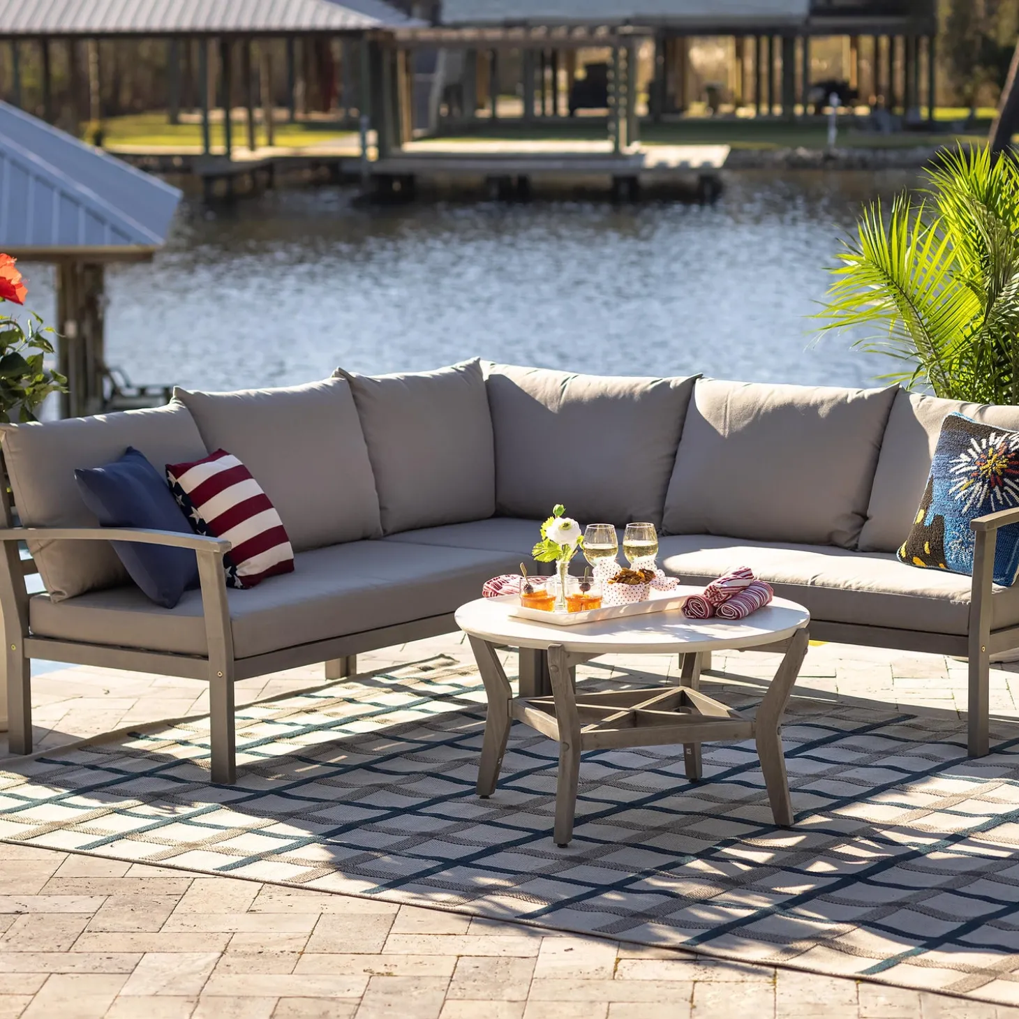 Area Rugs>Plow & Hearth Indoor/Outdoor York Windowpane Polypropylene Rug, 7'10" x 10' Blue/Green