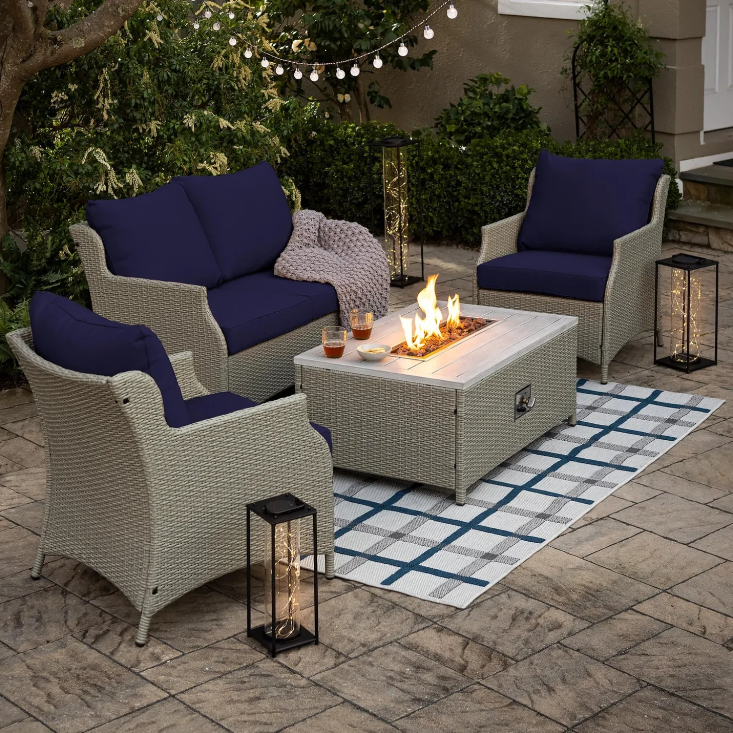 Area Rugs>Plow & Hearth Indoor/Outdoor York Windowpane Polypropylene Rug, 5'3" x 7'3" Blue/Green