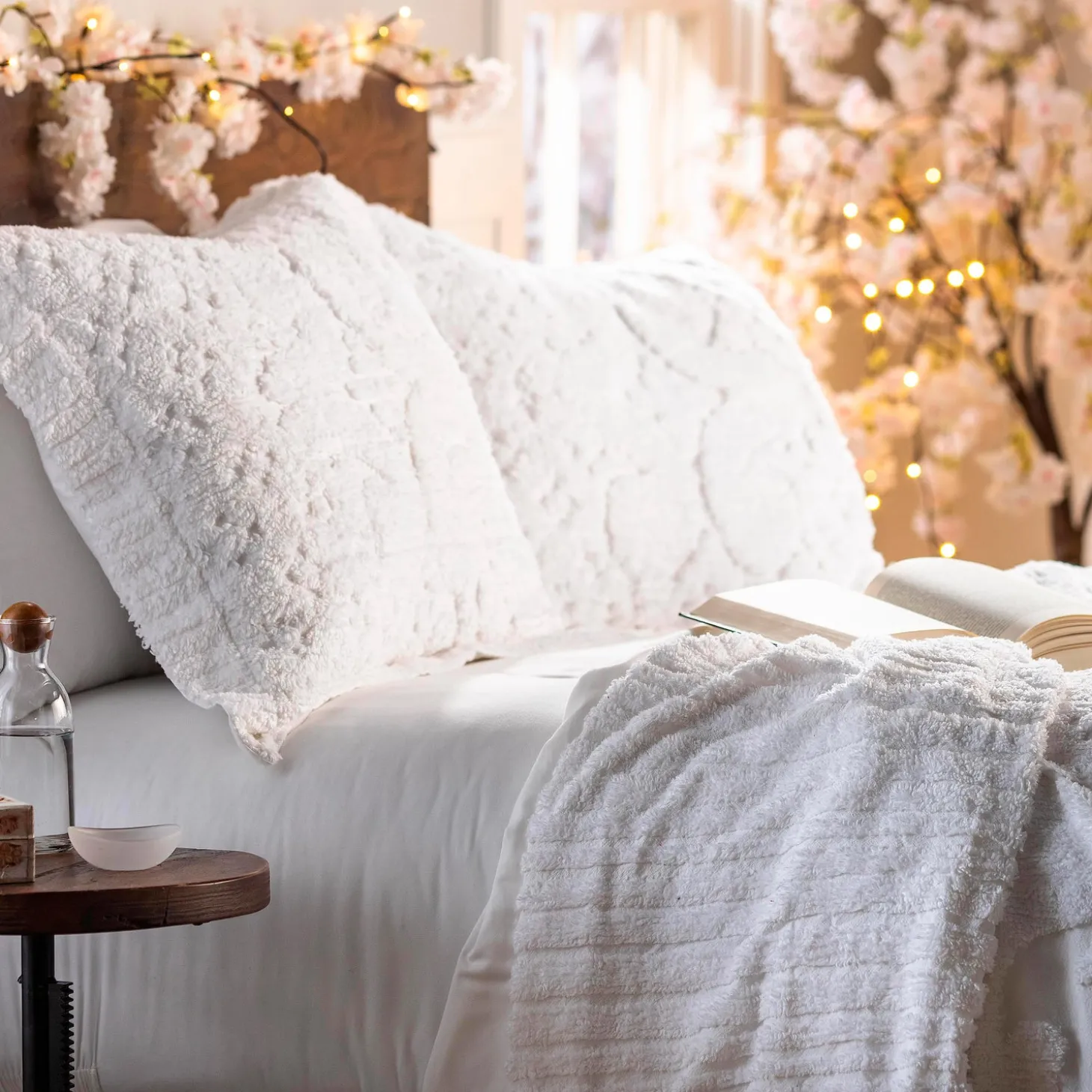 Quilts & Bedspreads | Sheets>Plow & Hearth Juliet Tufted Cotton Chenille Standard Sham White