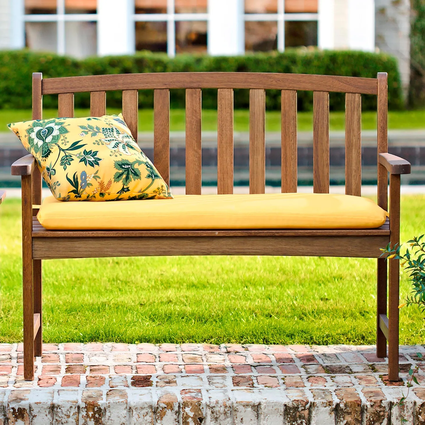 Outdoor Benches>Plow & Hearth Lancaster Eucalyptus Wood Bench Natural