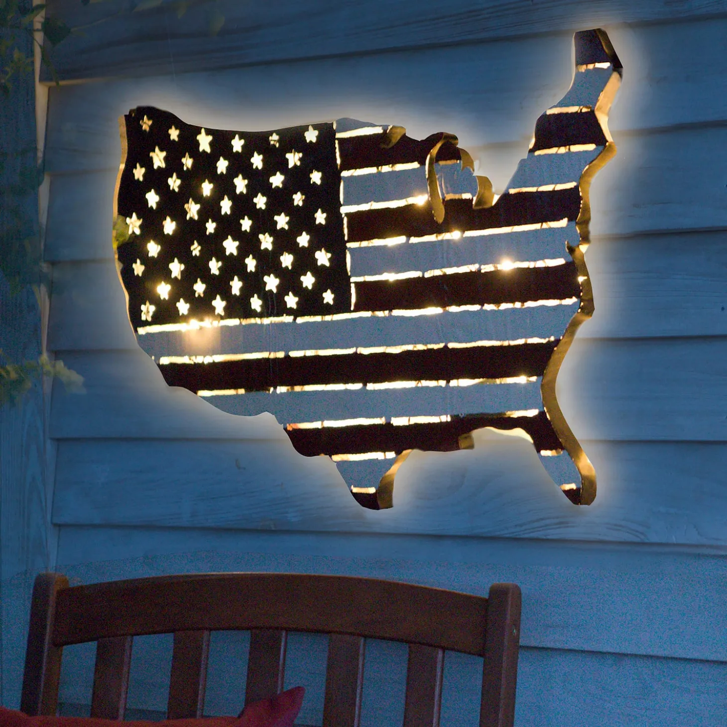 Outdoor Wall Art | Wall Art>Plow & Hearth Lighted American Flag United States Map Wall Art with Timer