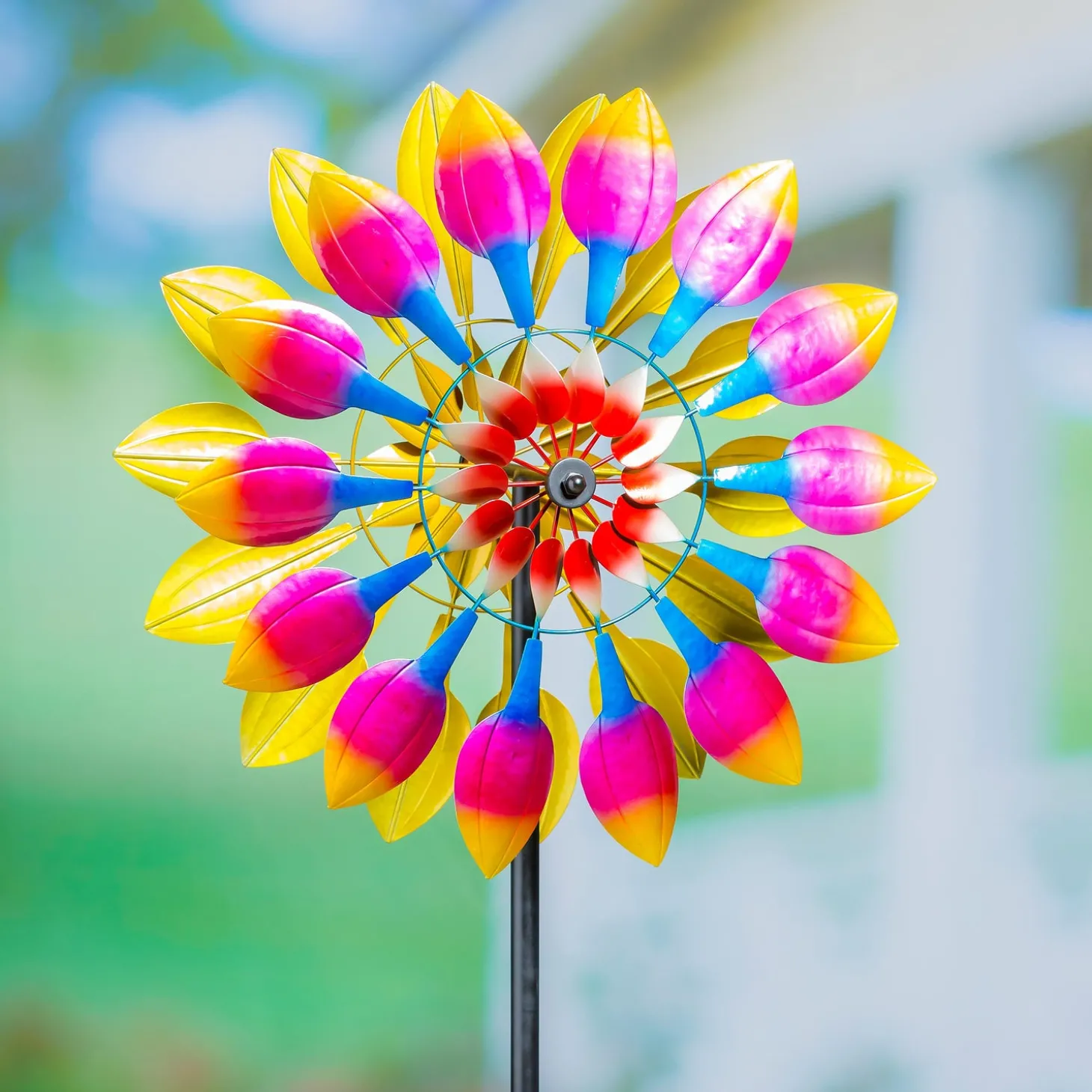 Wind Spinners>Plow & Hearth Magenta Tulip Petals Wind Spinner