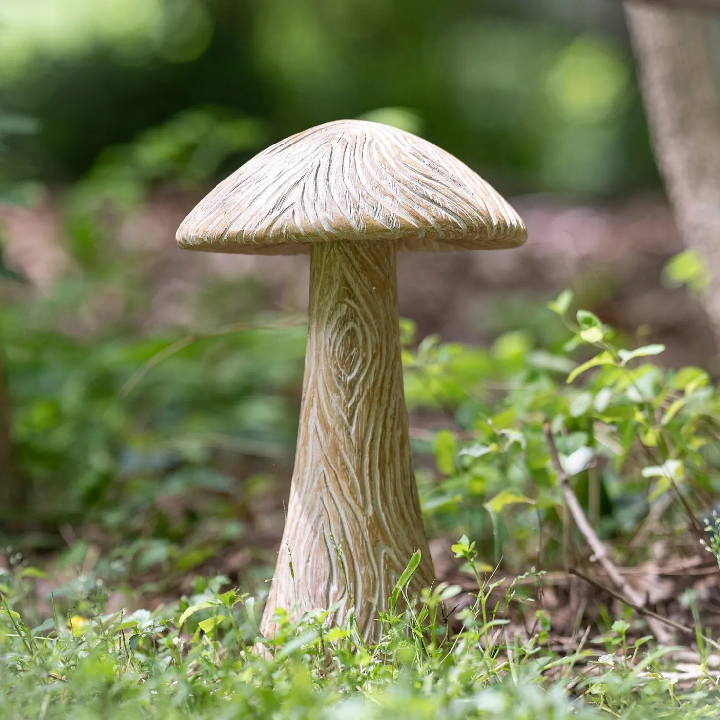 Garden Statues>Plow & Hearth Medium Carved Mushroom Garden Statue