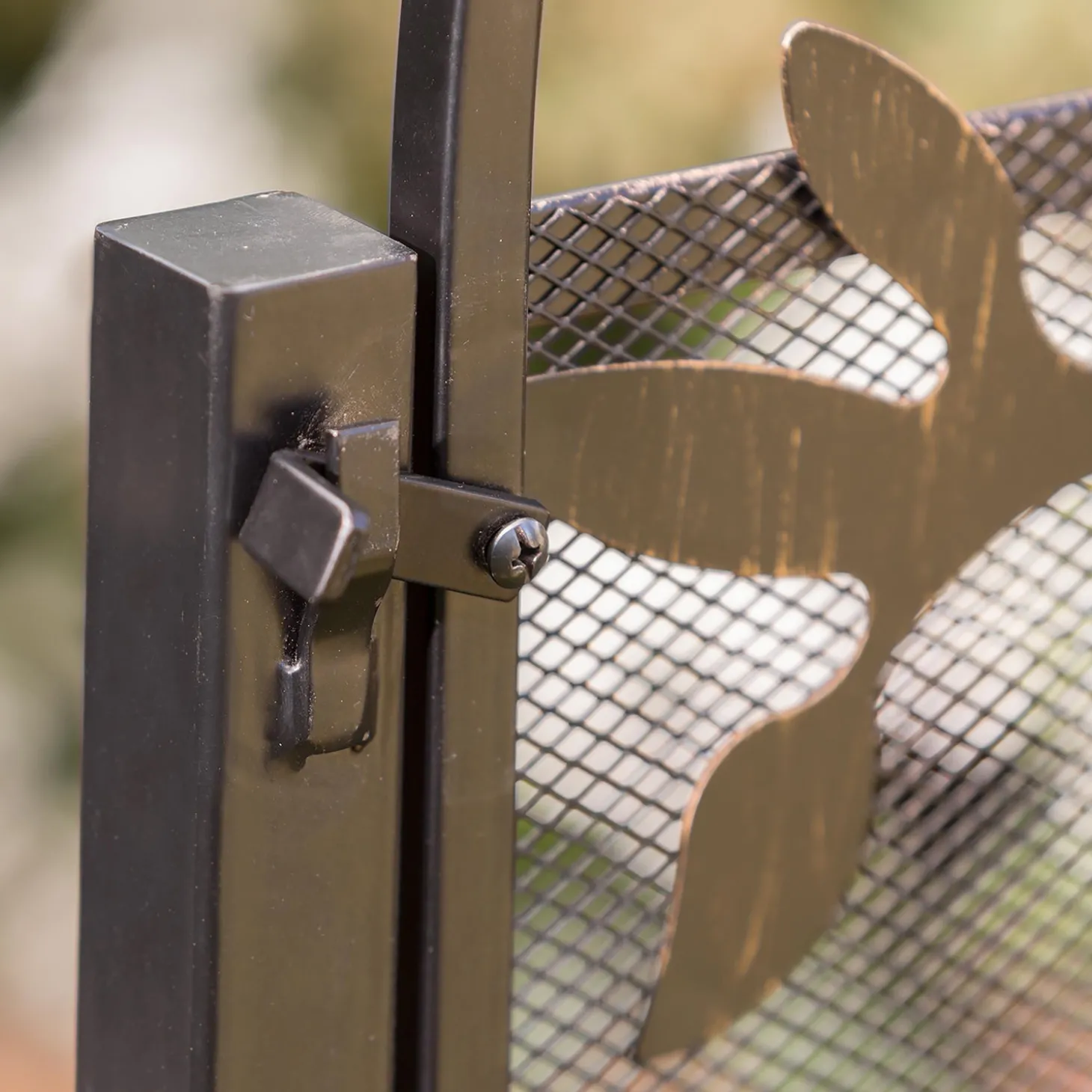 Garden Stakes | Arbors & Trellises>Plow & Hearth Metal Arched Stand-Alone Garden Gate with Tree of Life Design