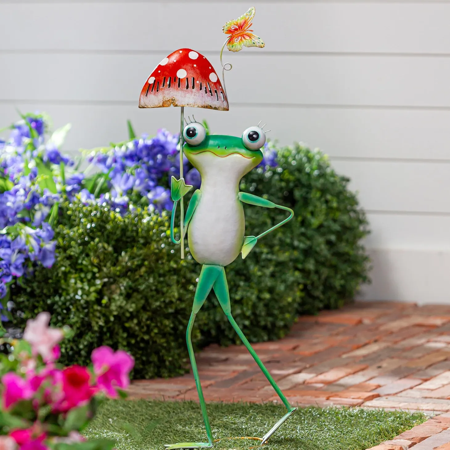 Garden Statues>Plow & Hearth Metal Frog With Mushroom Umbrella Statue, 29"H