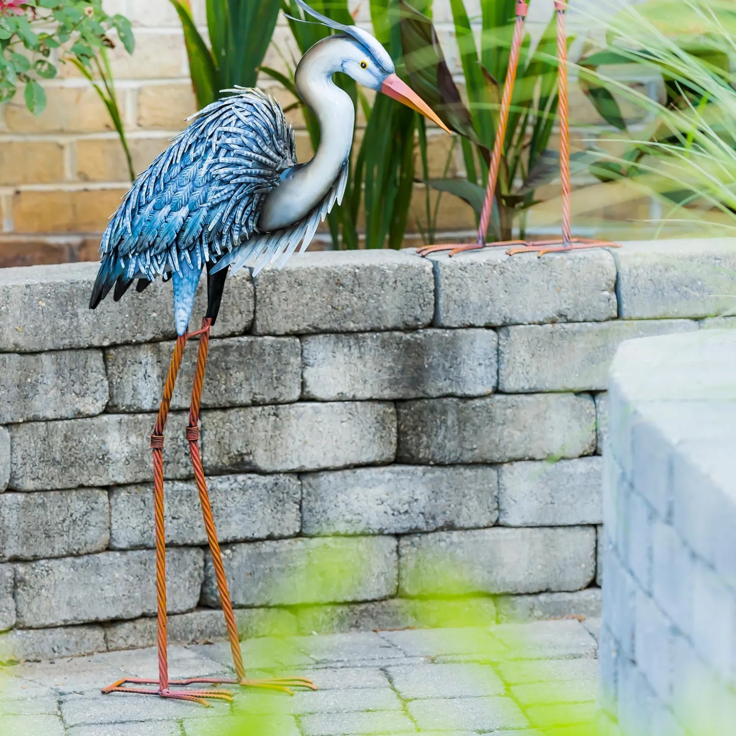 Garden Statues | Garden Stakes>Plow & Hearth Metal Grey Heron