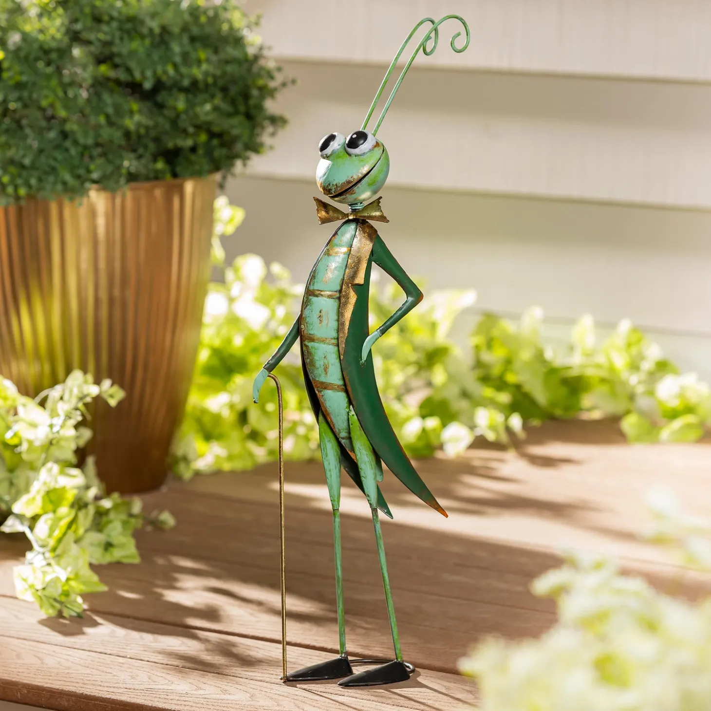 Garden Statues>Plow & Hearth Metal Joyful Cricket With Cane Statue, 27"H