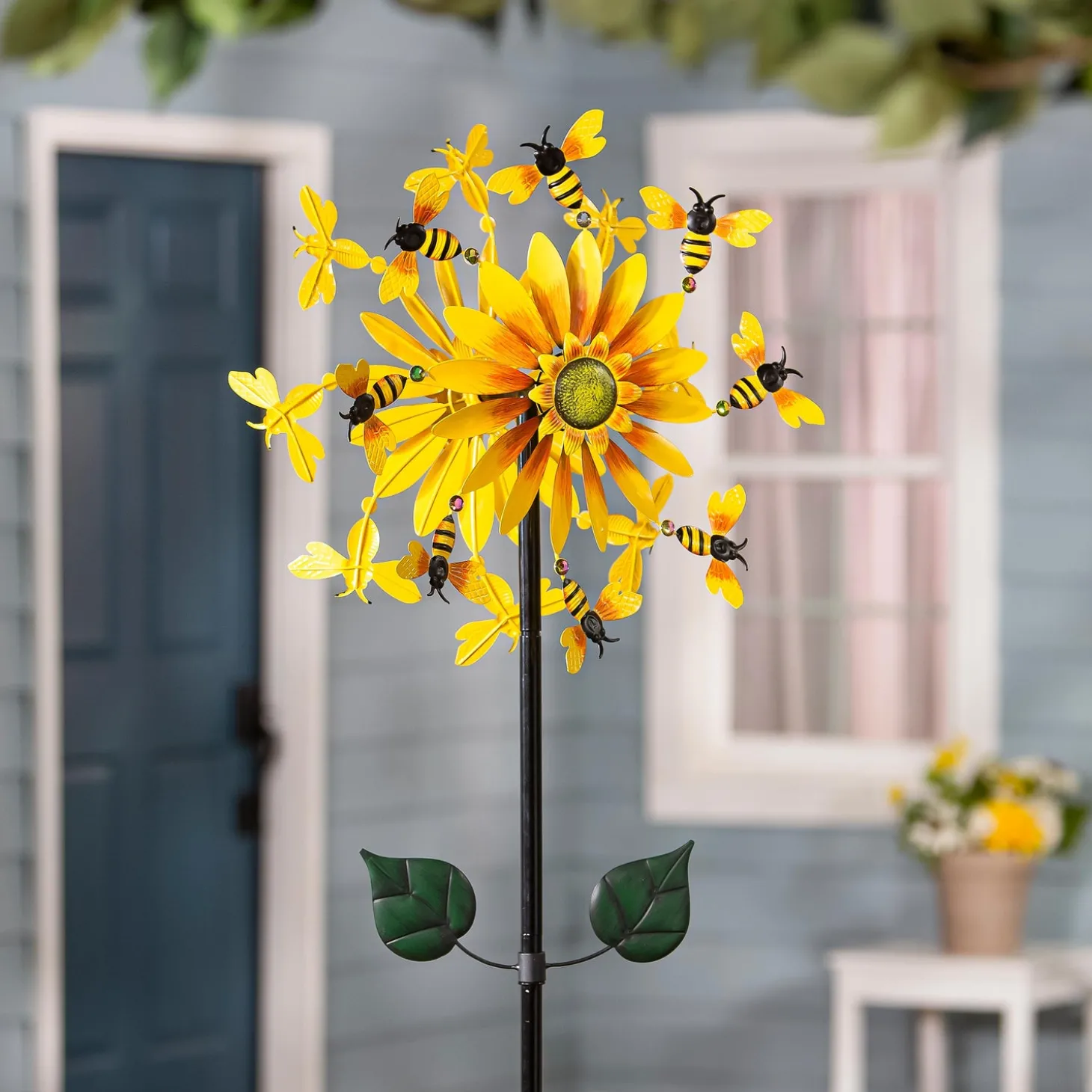 Wind Spinners>Plow & Hearth Metal Wind Spinner, Sunflower & Bees, 75"H