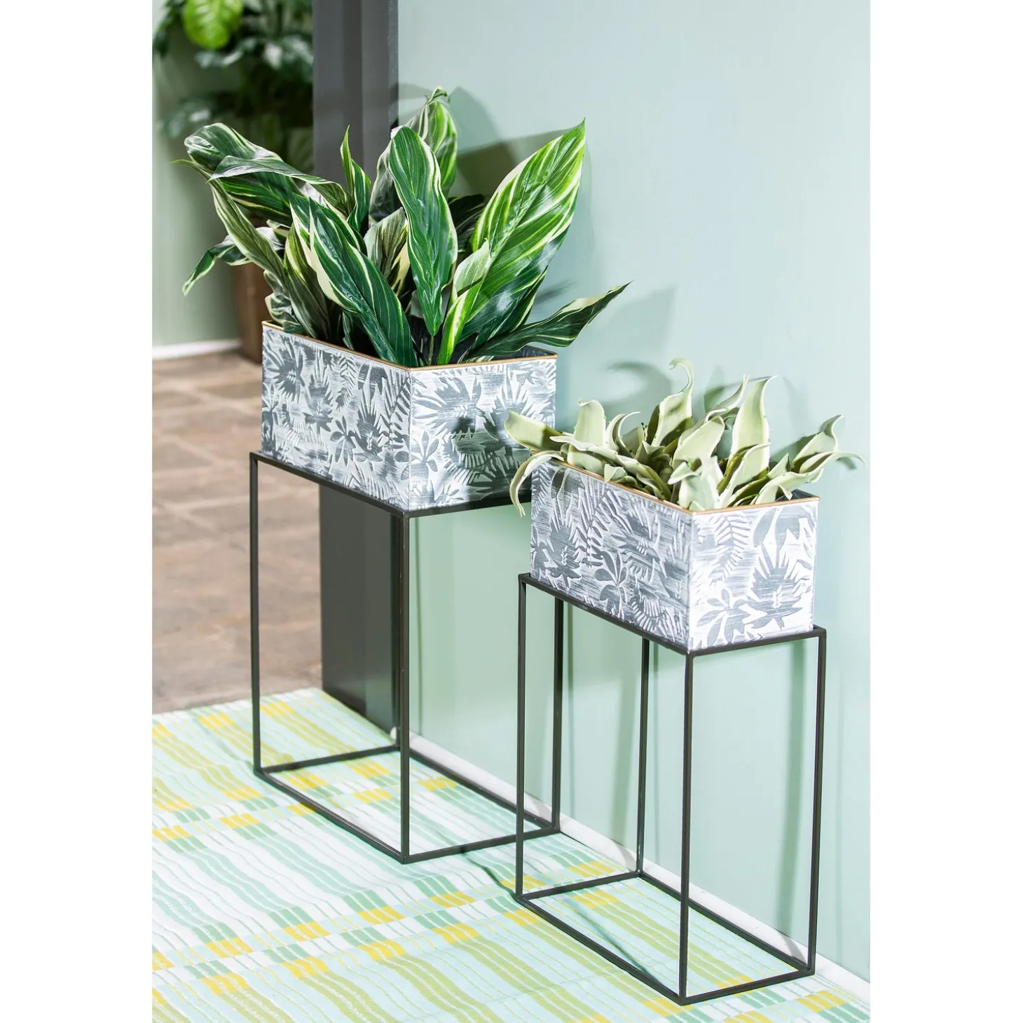 Planters & Plant Stands>Plow & Hearth Metallic Embossed Floral Planters, Set of 2