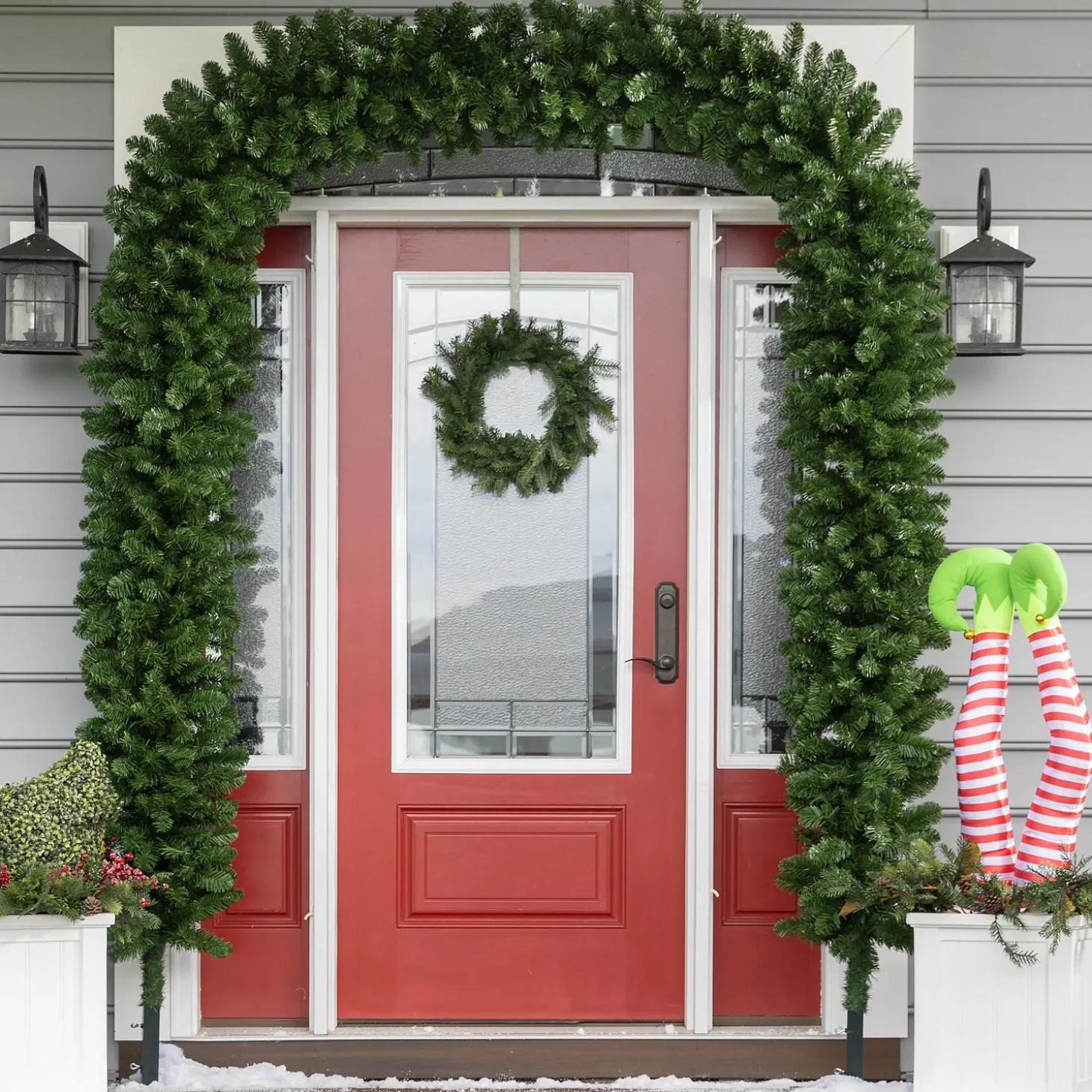 Faux Flowers & Plants | Lighted Trees & Garlands>Plow & Hearth Montfair Pine Doorway Arch Garland