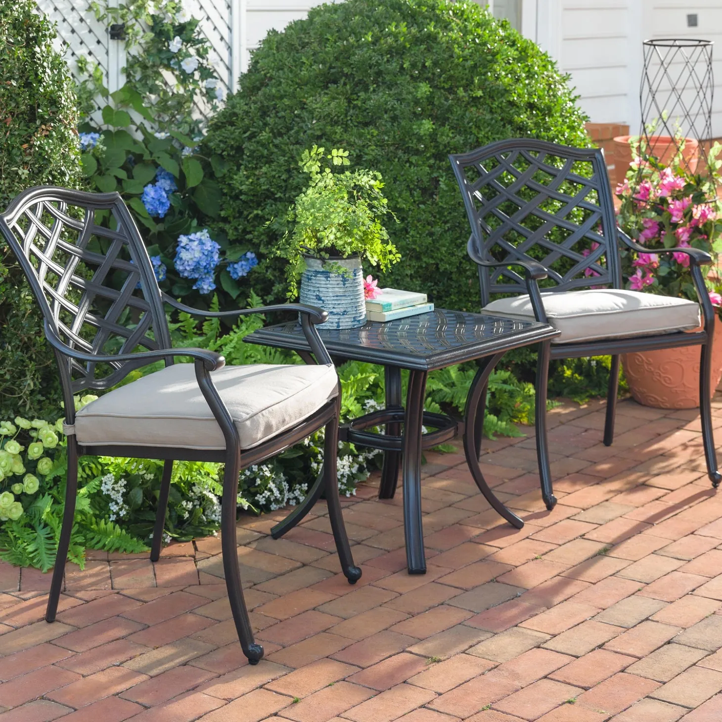 Outdoor Seating Sets>Plow & Hearth Park Grove Cast Aluminum Outdoor Armchairs with Cushions, Set of 2