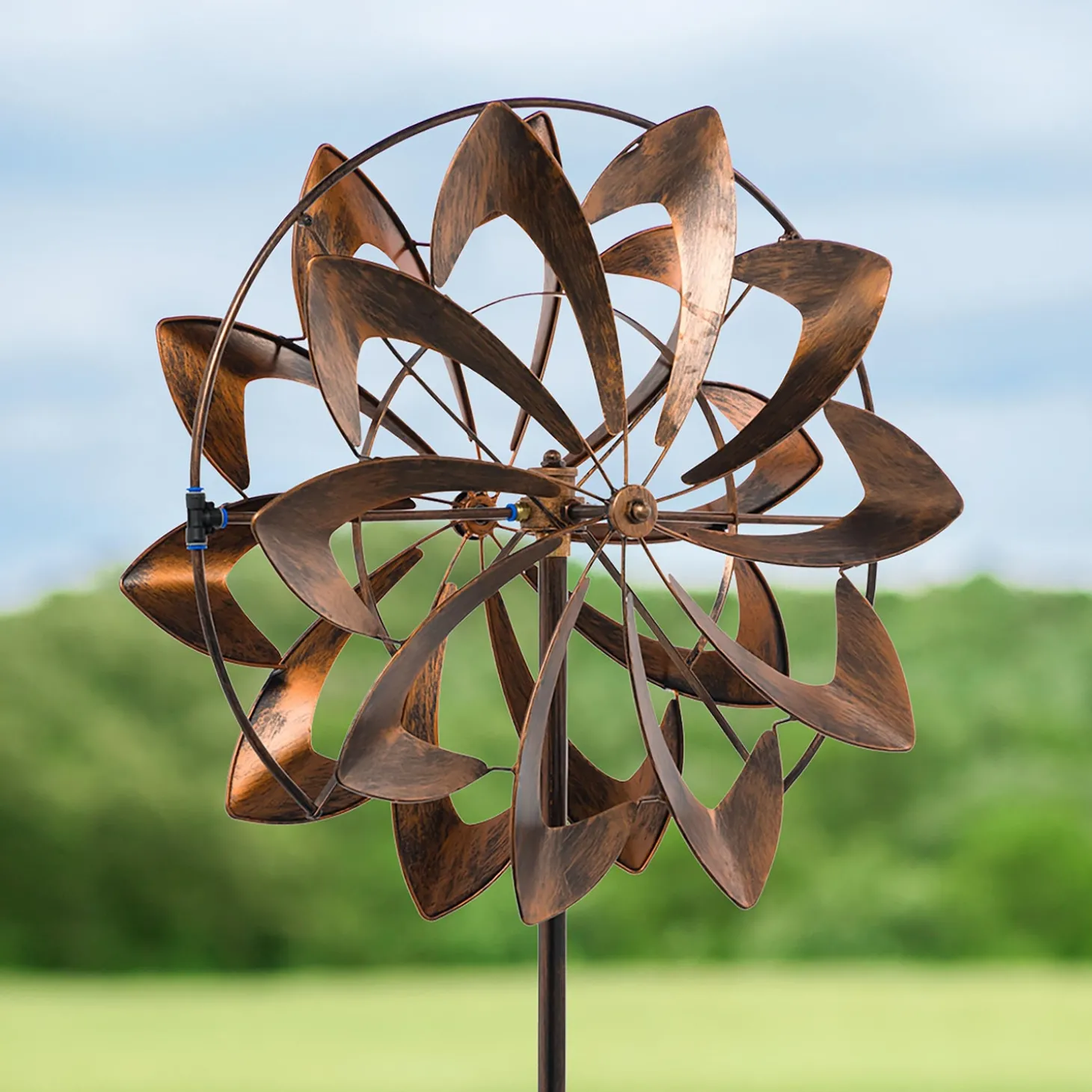 Wind Spinners>Plow & Hearth 75" Blades Hydro Wind Spinner