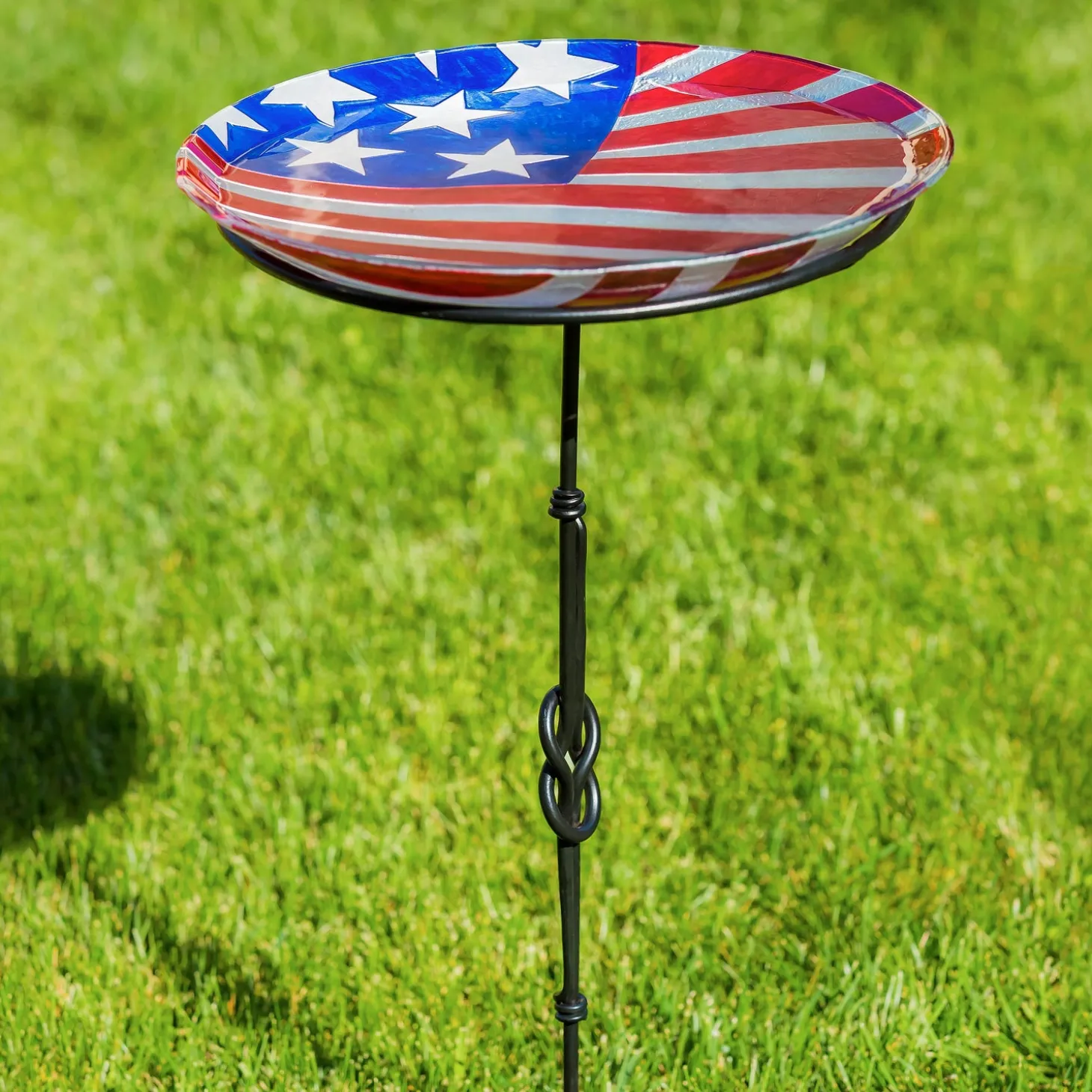 Birdbaths>Plow & Hearth 18" Glass Bird Bath, American Flag