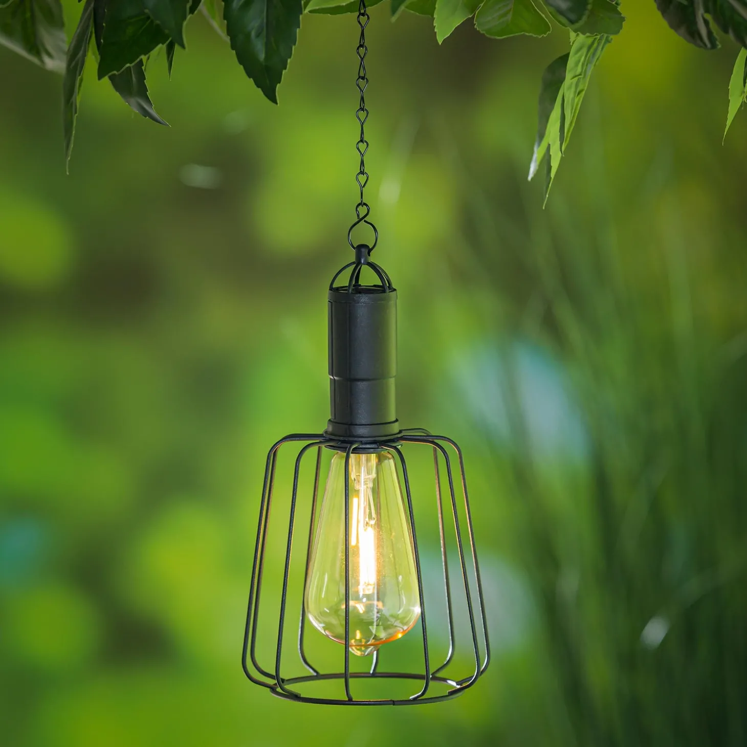 Outdoor Lamps | Solar Lighting>Plow & Hearth 19.6" Solar Hanging Lantern with Chain and LED Bulb, Squared