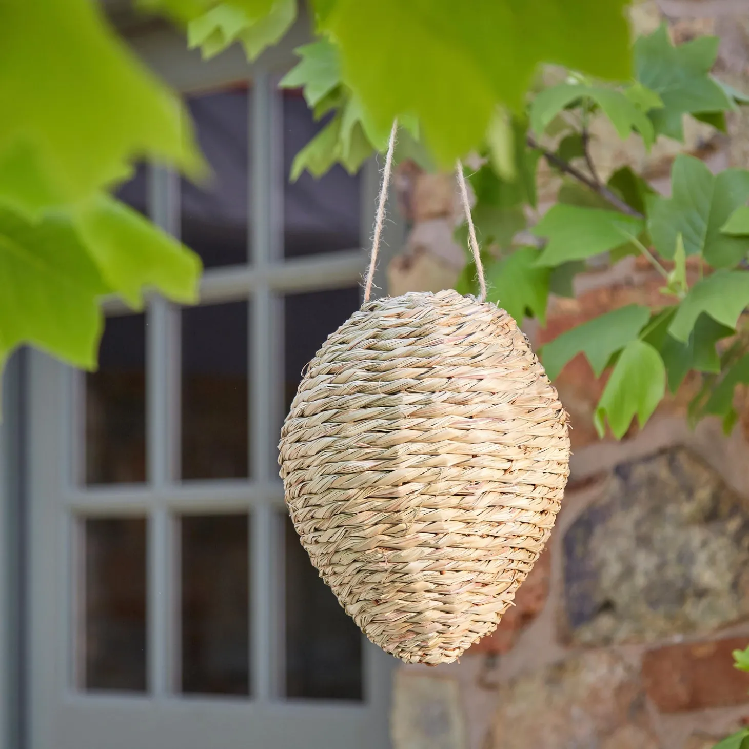 Eco-Friendly Pest Control>Plow & Hearth 10" Wasp Deterrent, Woven